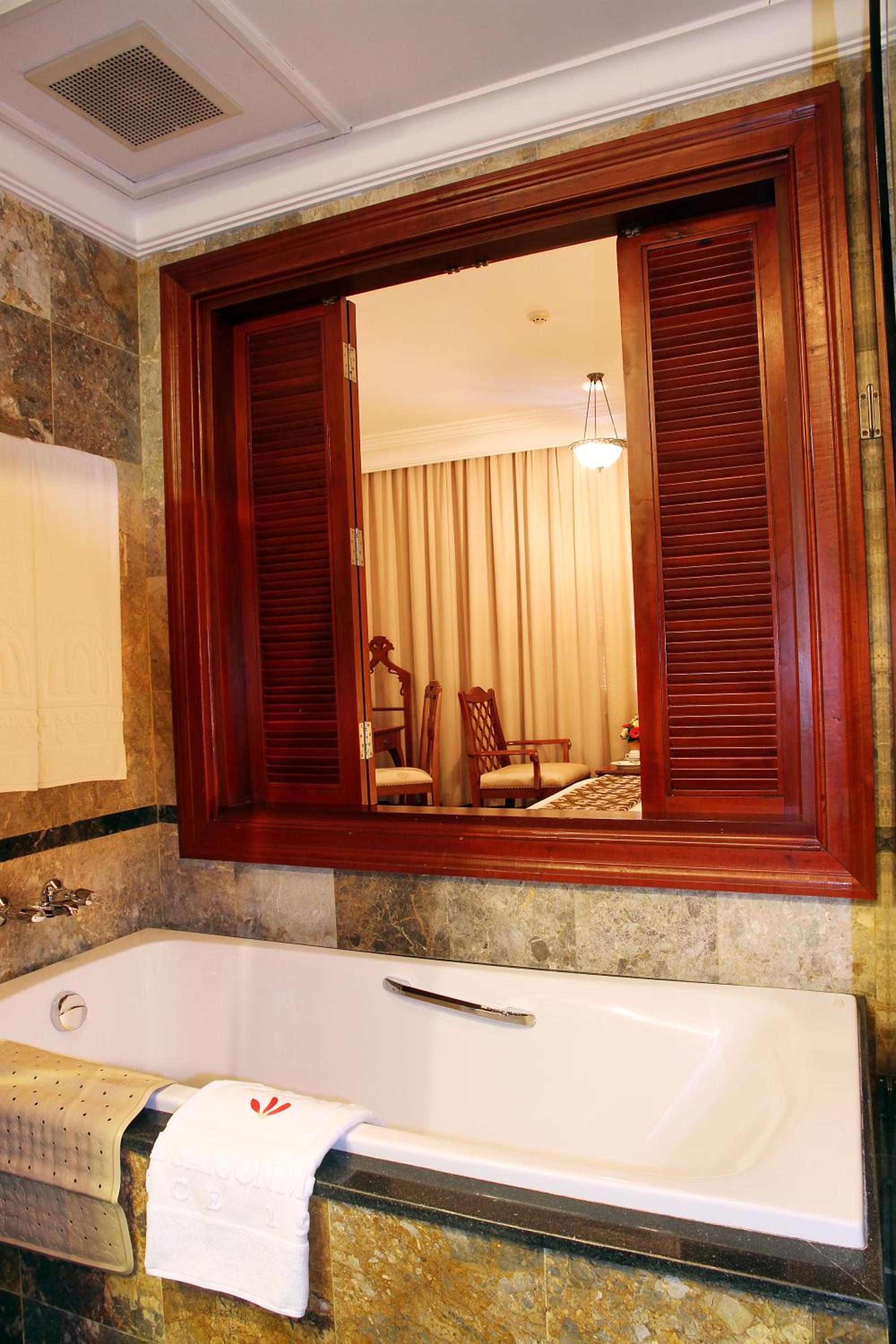 Colonial Deluxe Room - Photo 2