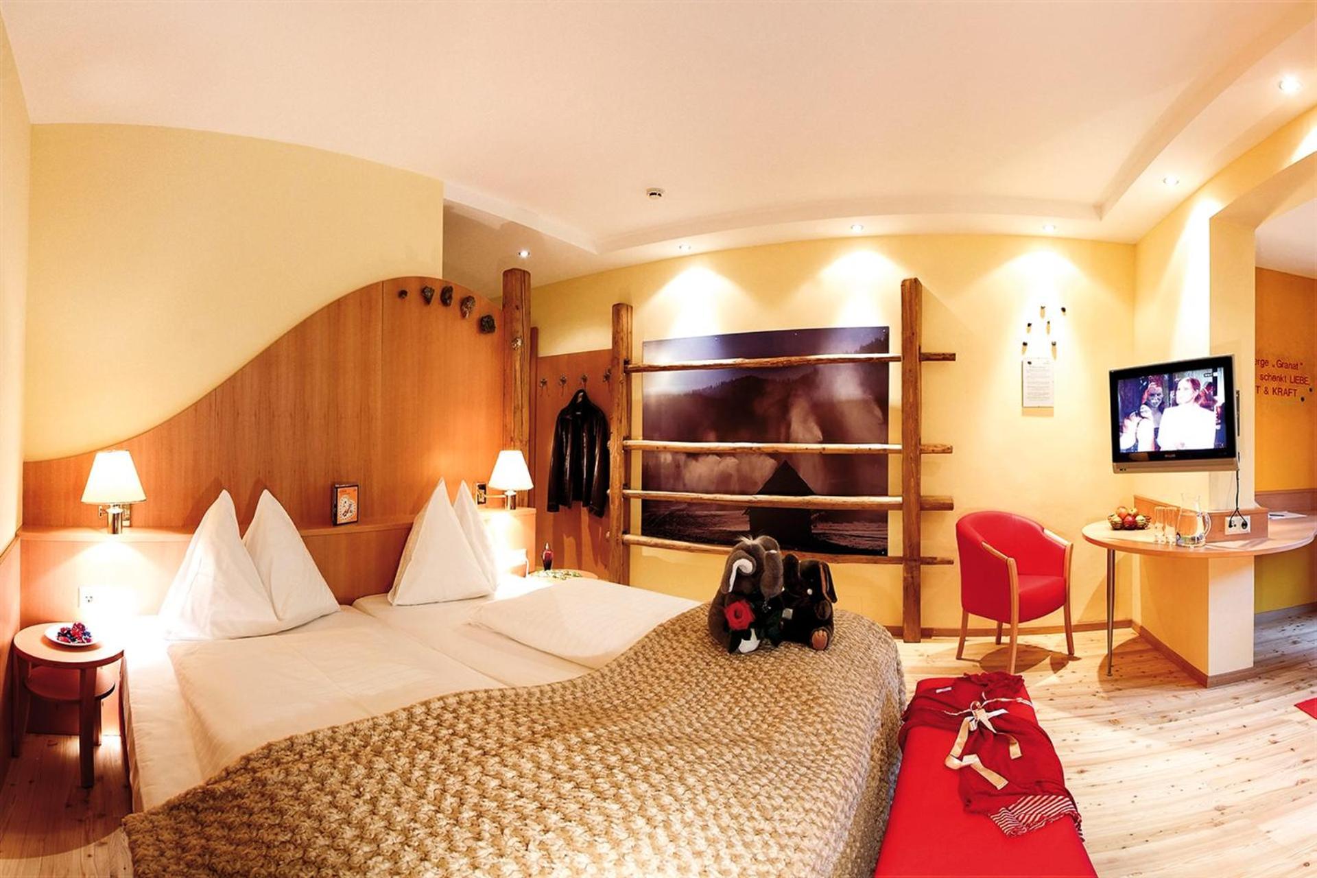 Junior Suite with Balcony photo 2