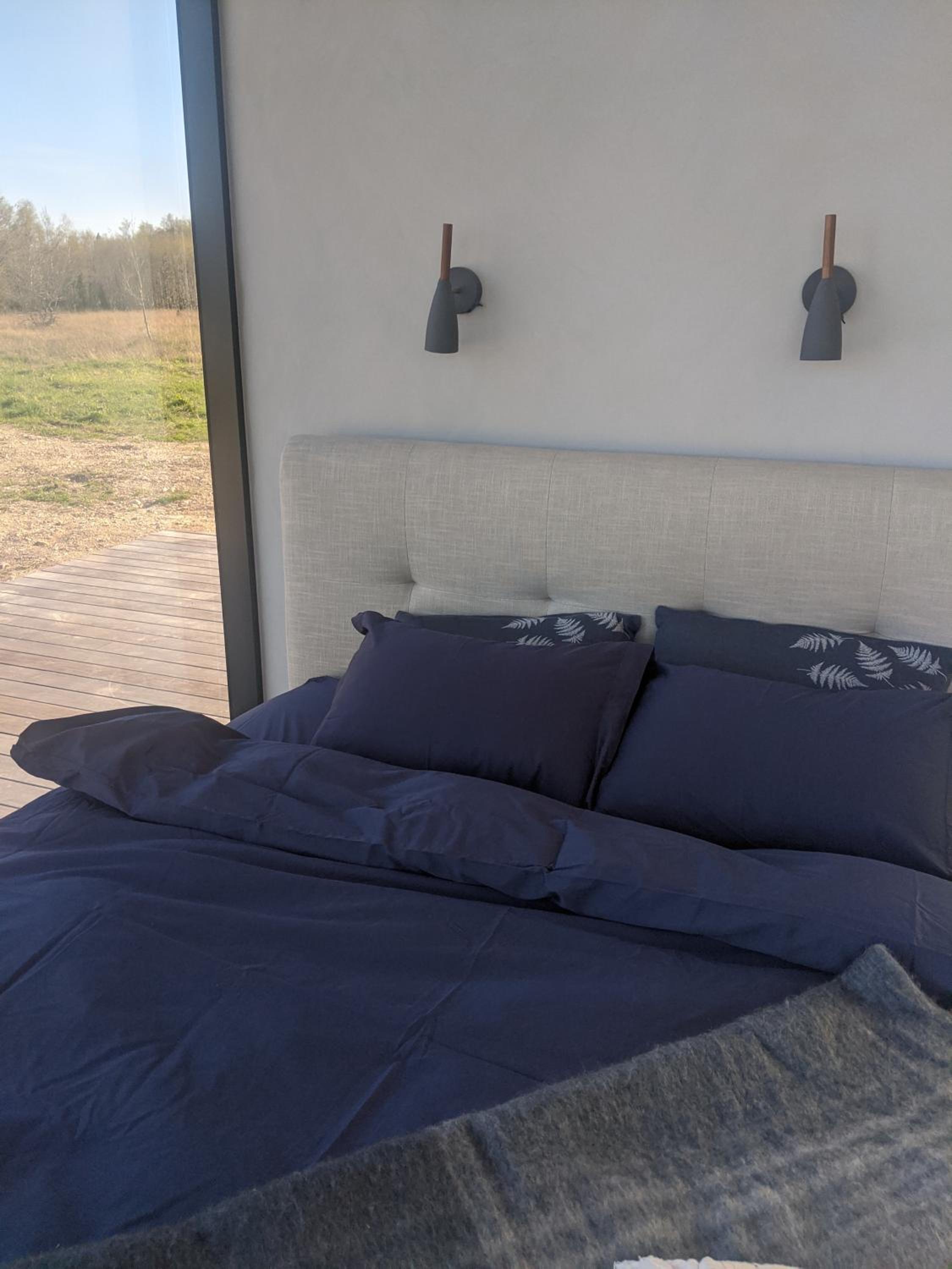 One-Bedroom House photo 1