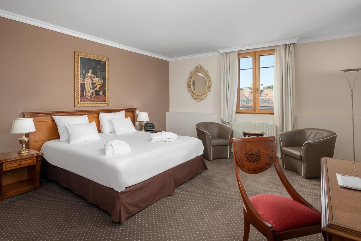 Double or Twin Room photo 2