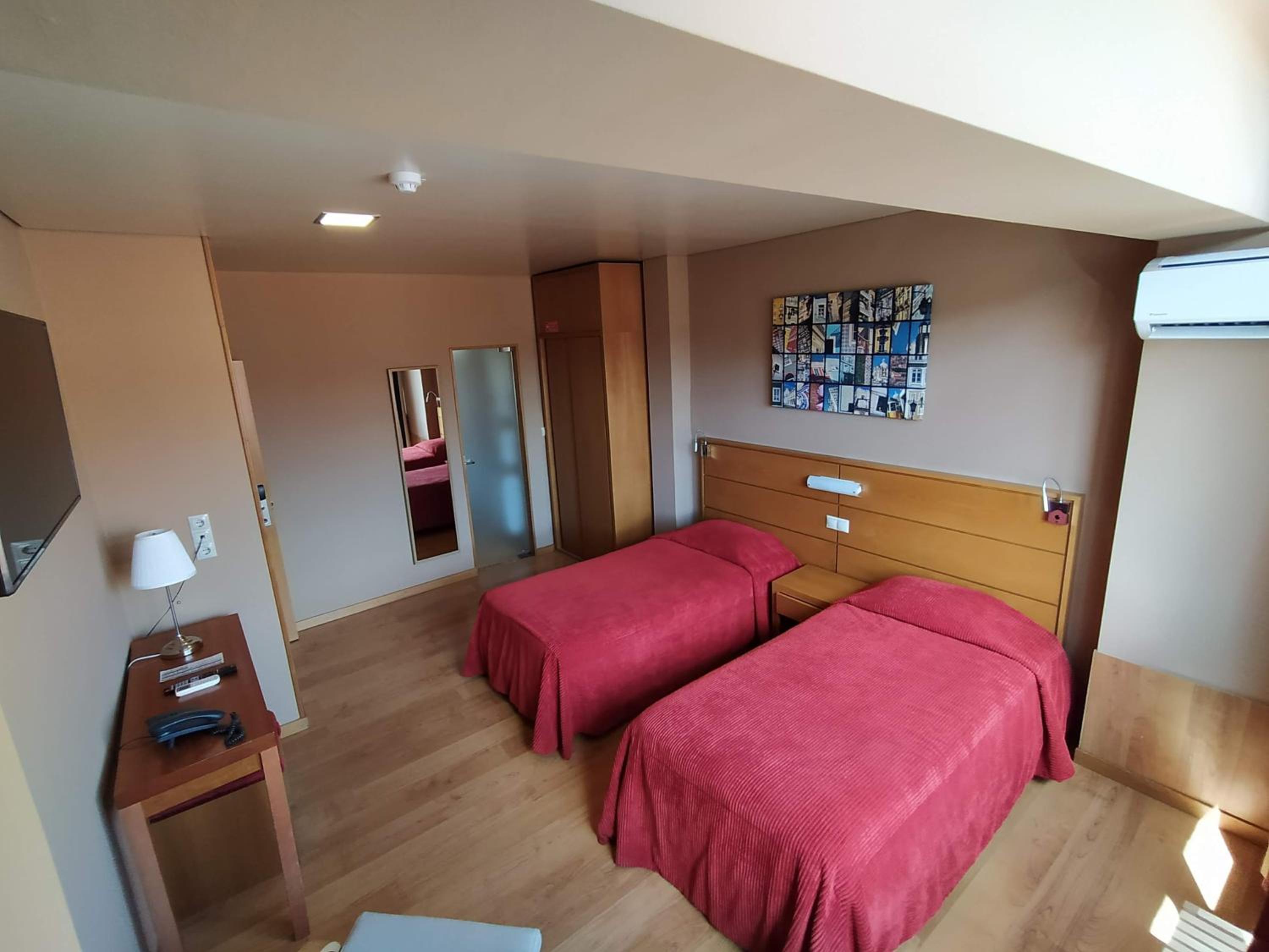 Triple Room - Photo 3