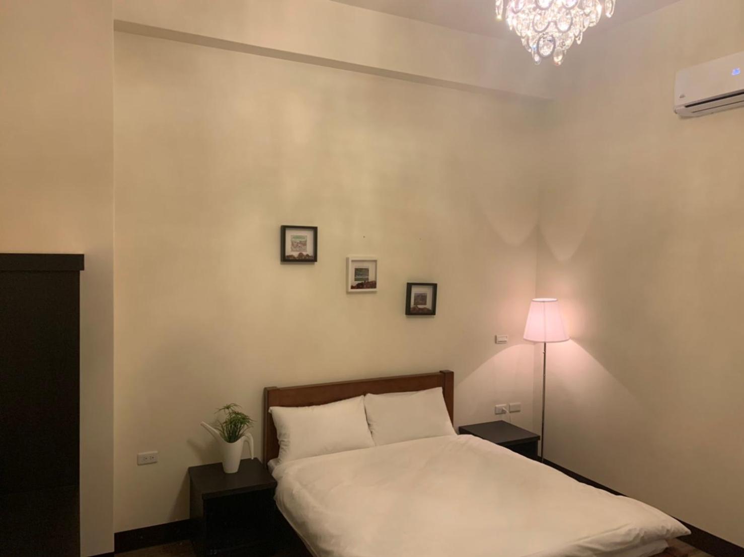 Budget Double Room photo 3