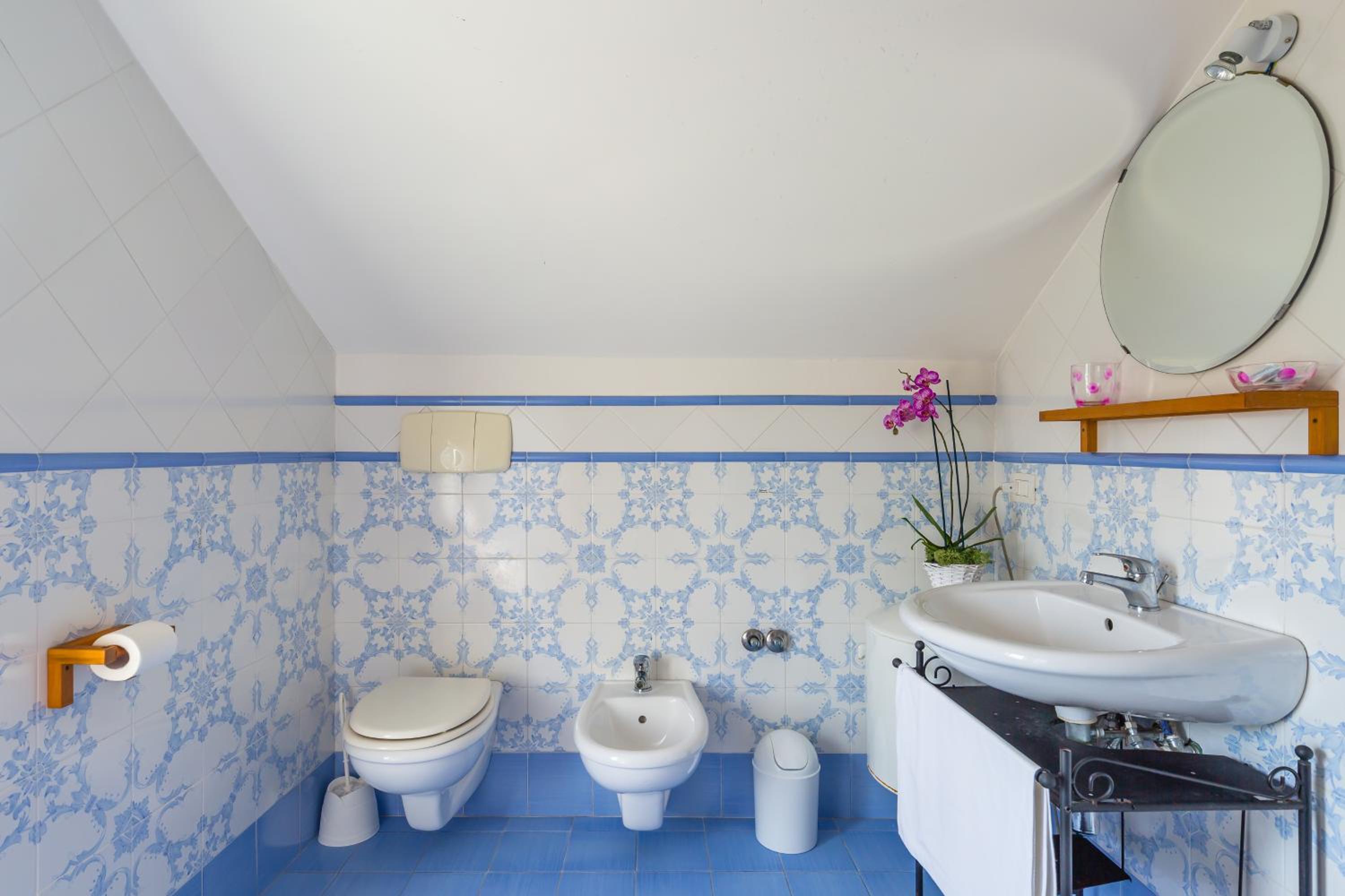 Studio Apartment with Sea View photo 2