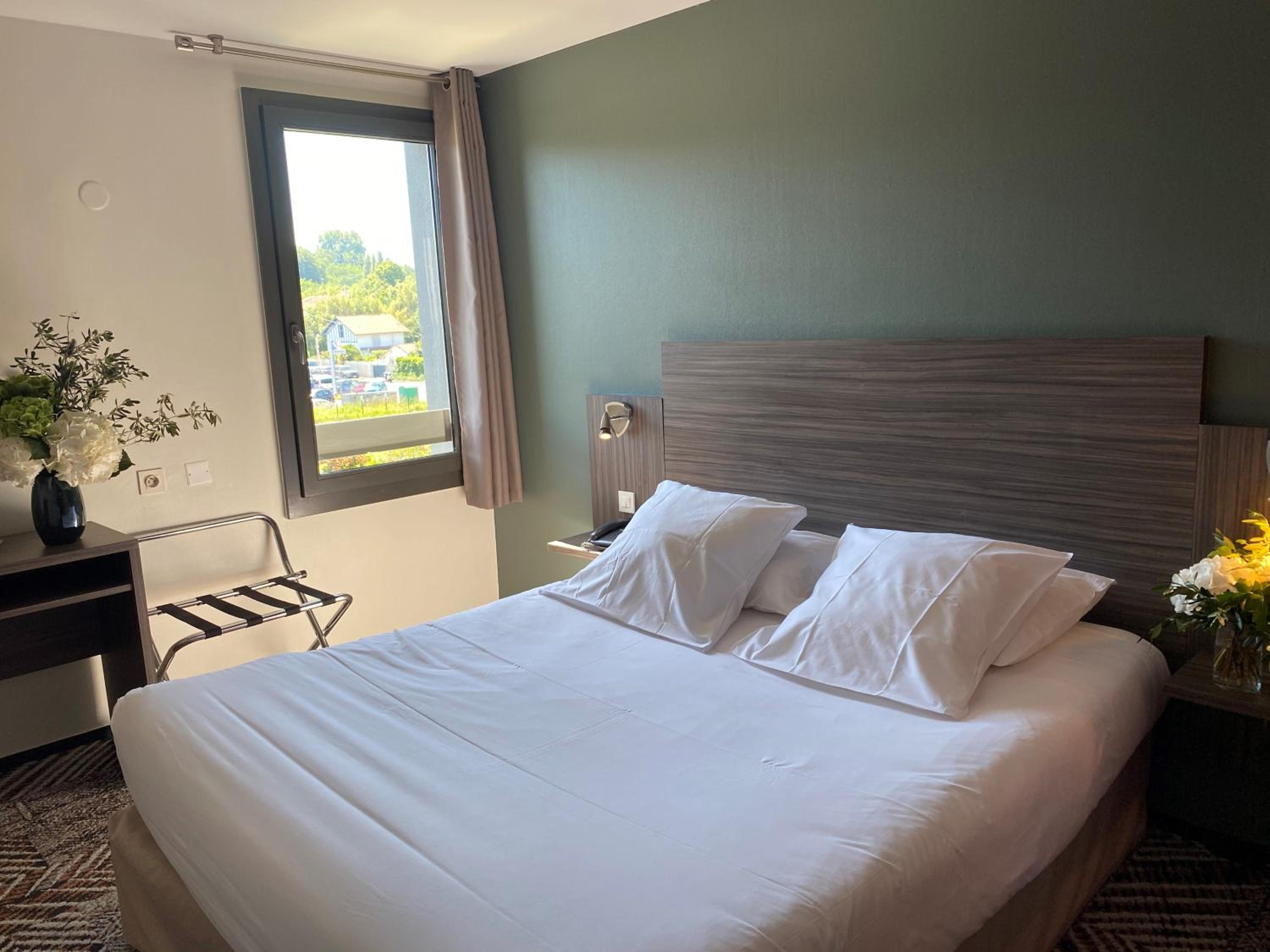 Double Room - Photo 3