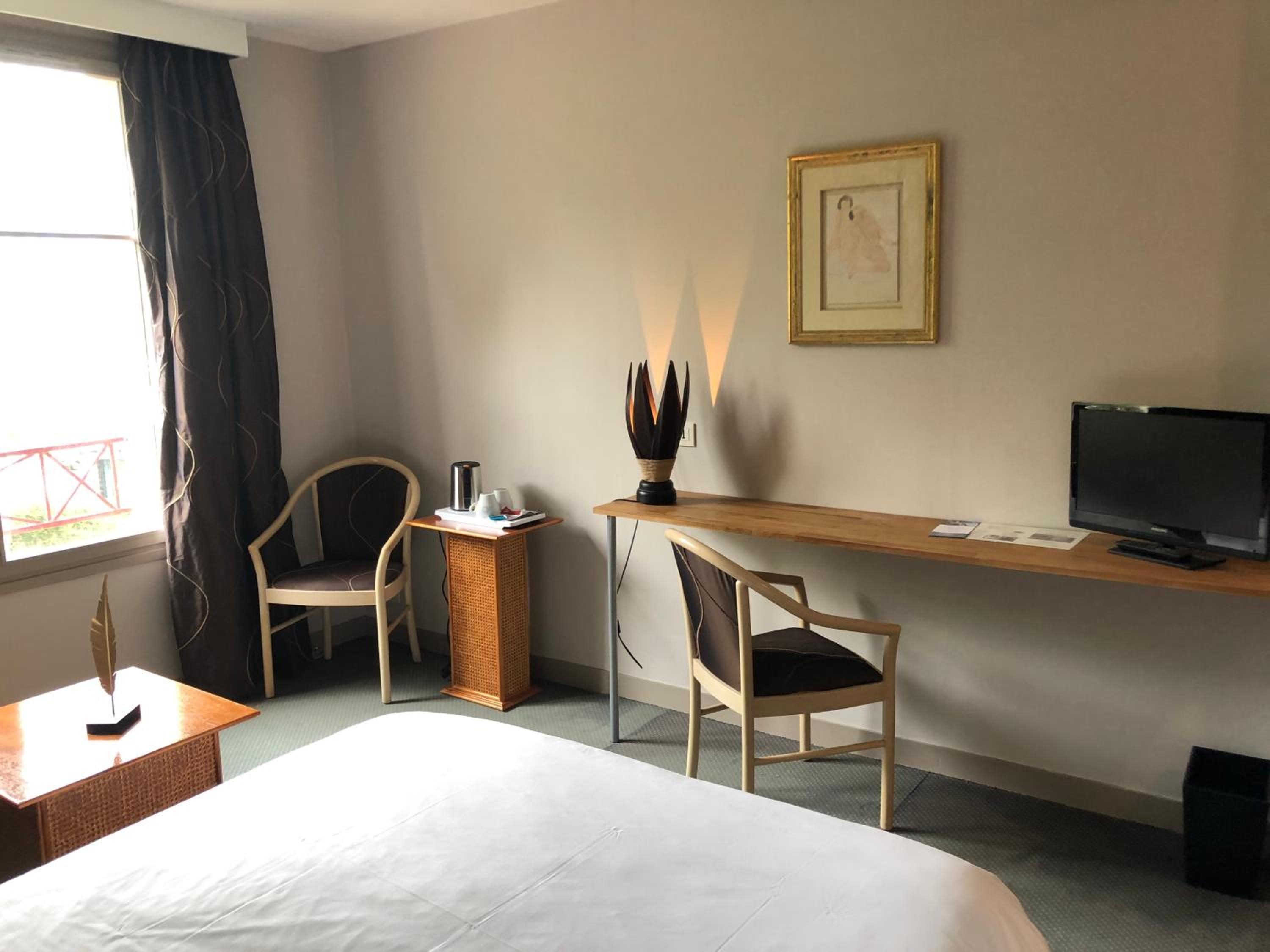 Double Room - Photo 3