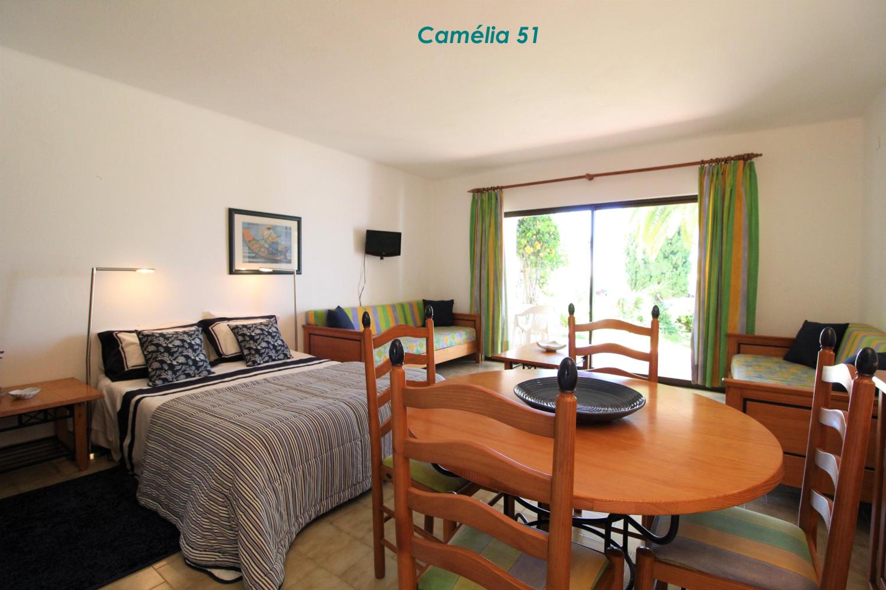 Studio Apartment (2 Adults)