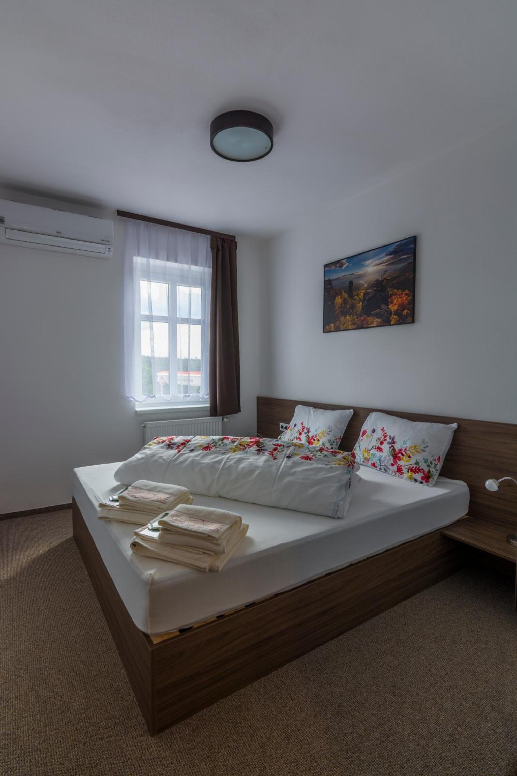 Large Double Room