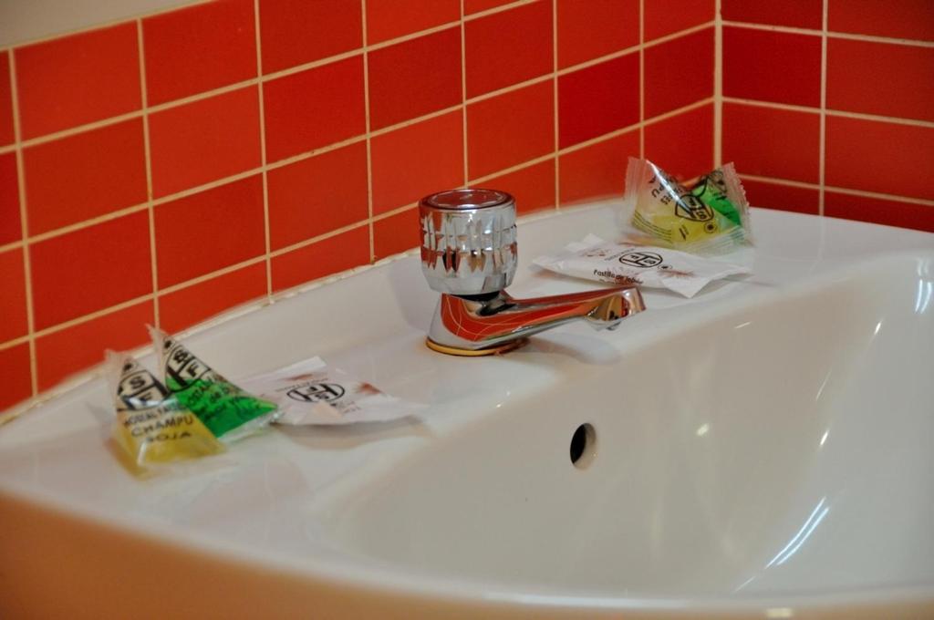 Superior Single Room with Shared Bathroom photo 2