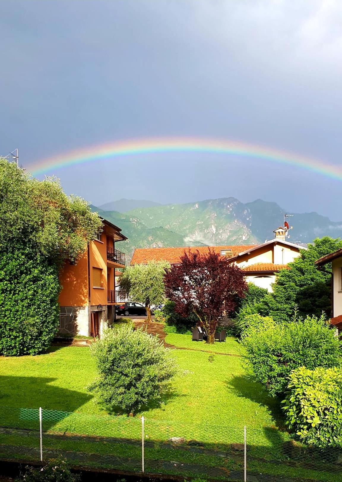 One-Bedroom Apartment with Garden View photo 2