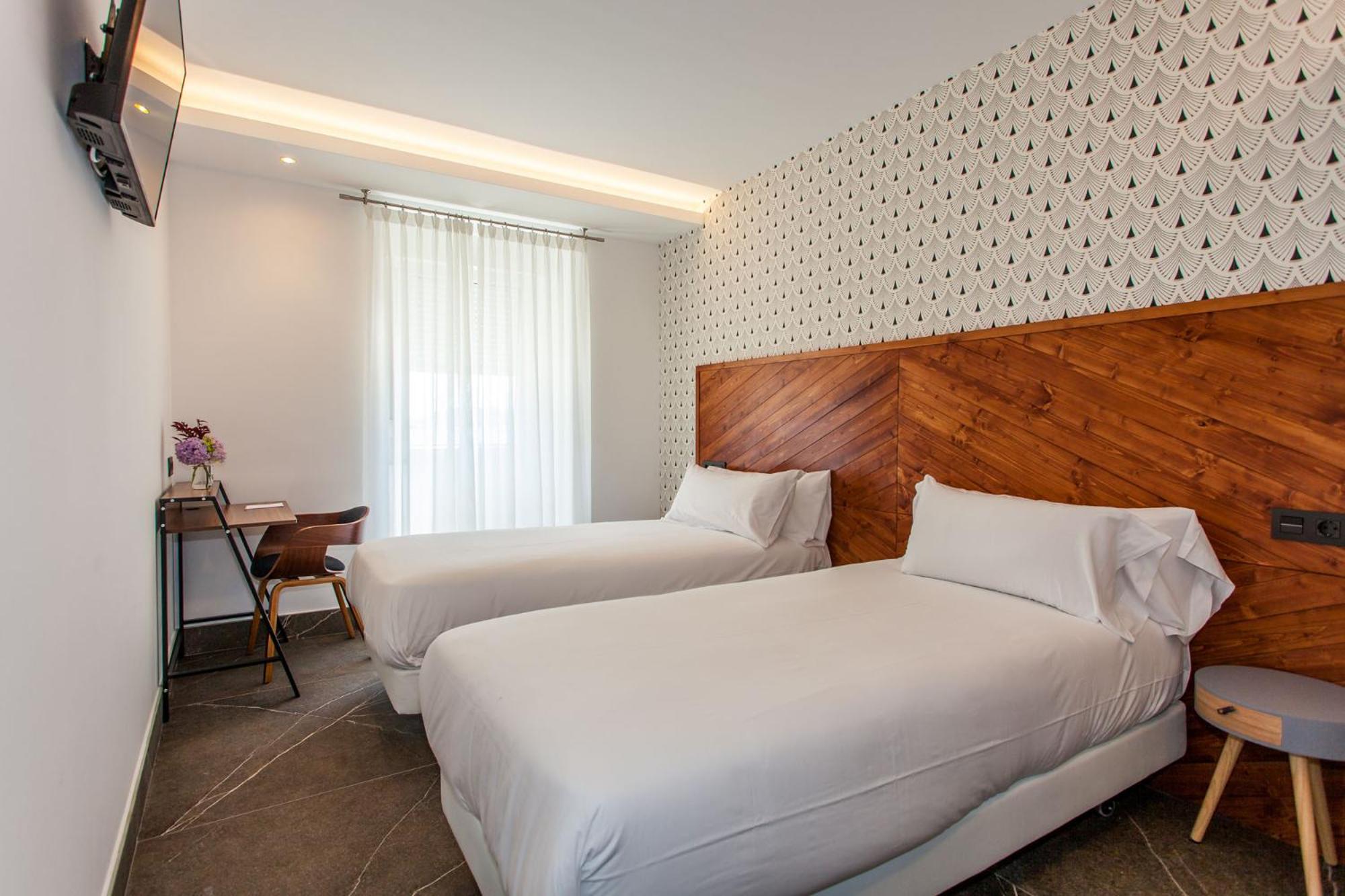 Double Room - Disability Access - Photo 3