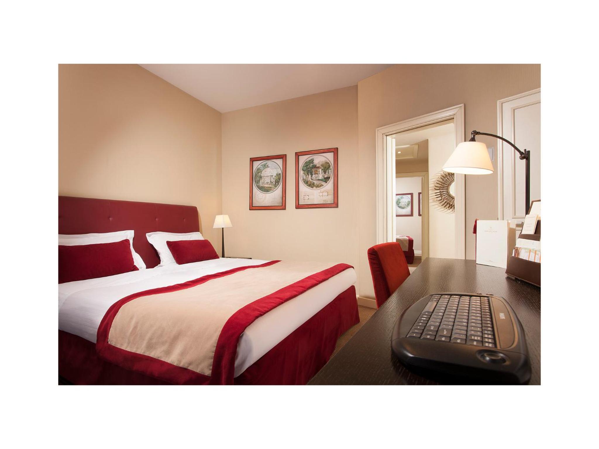 Double or Twin Room photo 2