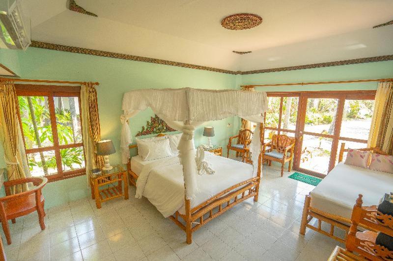 Two-Bedroom Villa photo 1