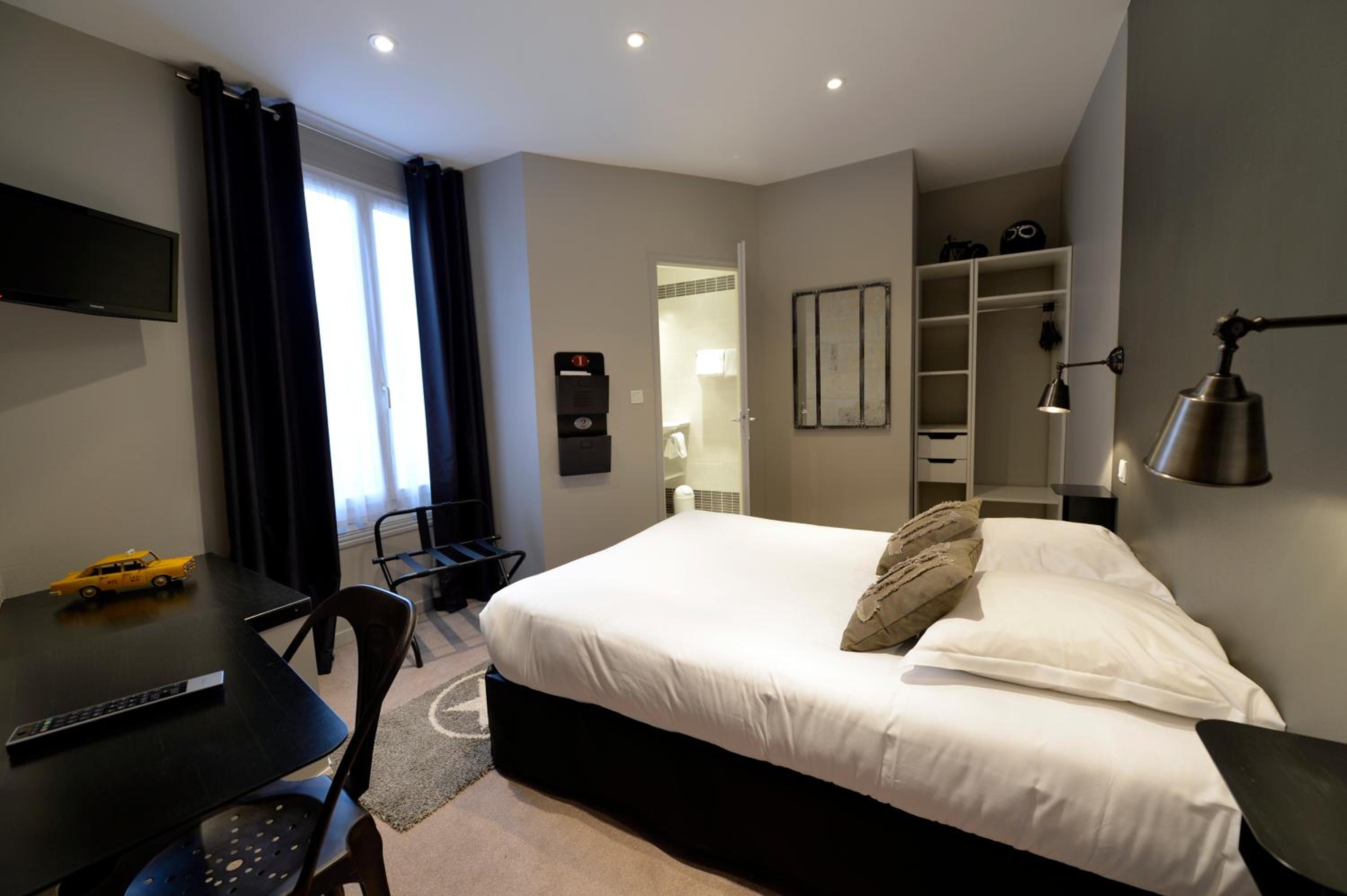 Double Room with Garden View photo 2