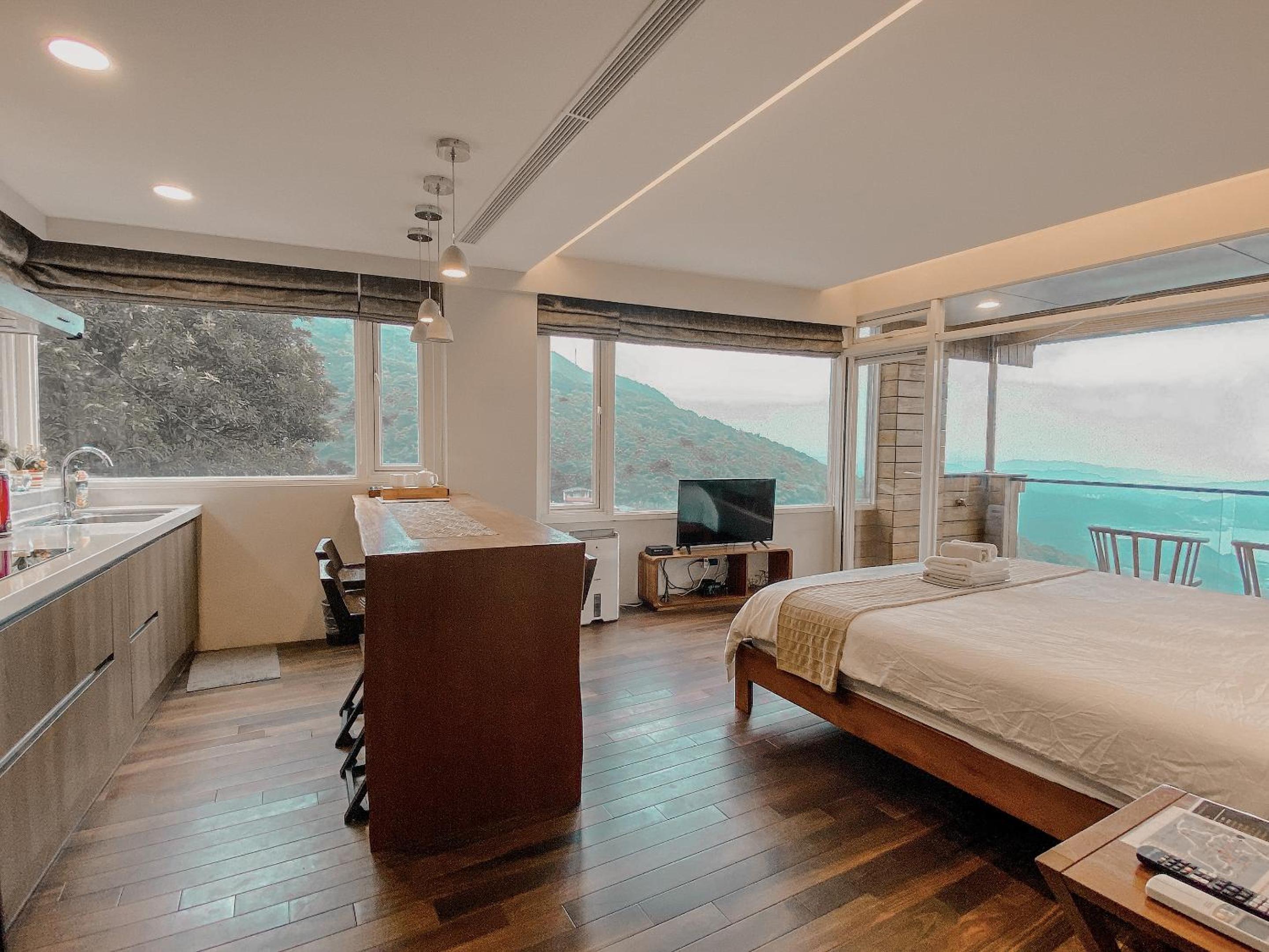 Premium Quadruple Room
