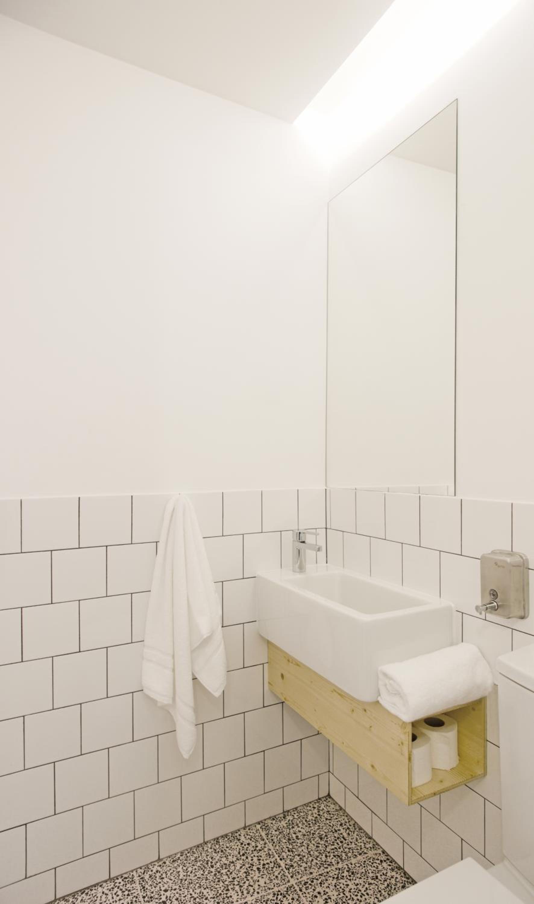 Double Room - Photo 2