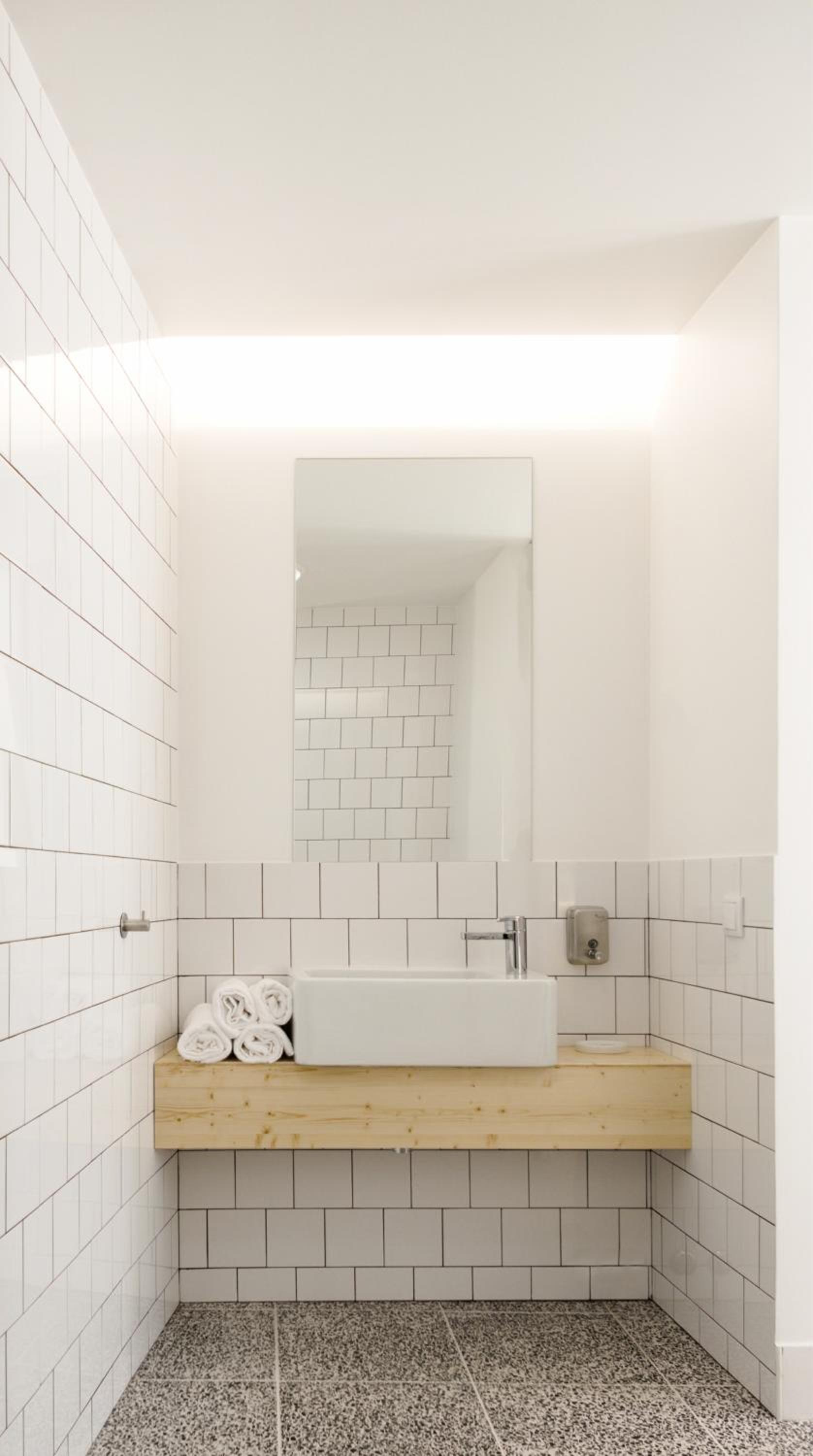 Double or Twin Room - Photo 2