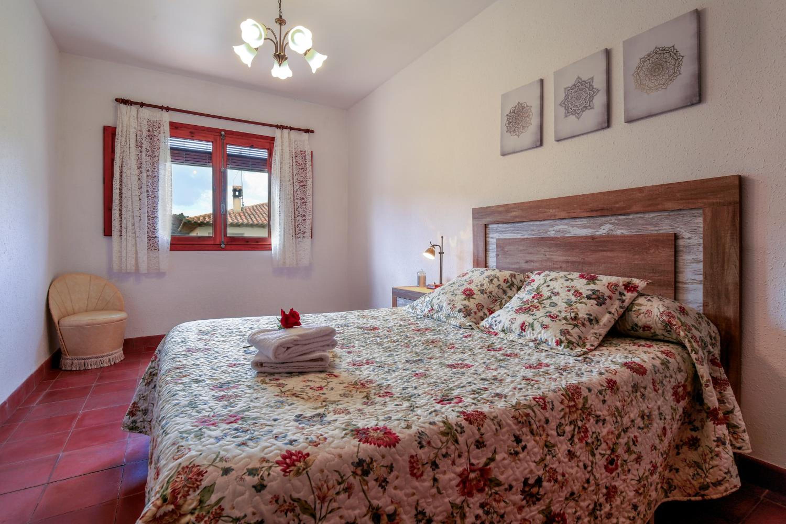 Casa adosada de tres habitaciones