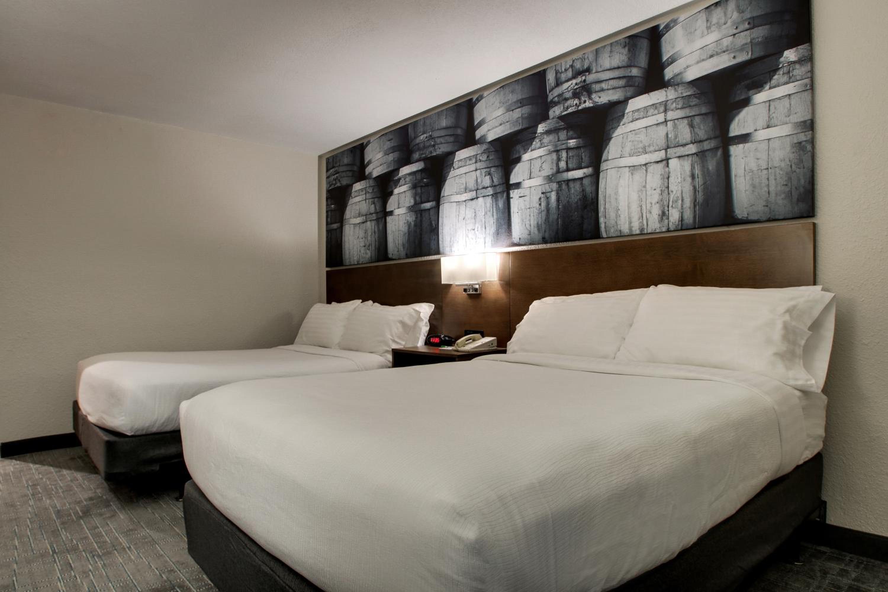 Double Room with Two Double Beds - Non-Smoking - Photo 4