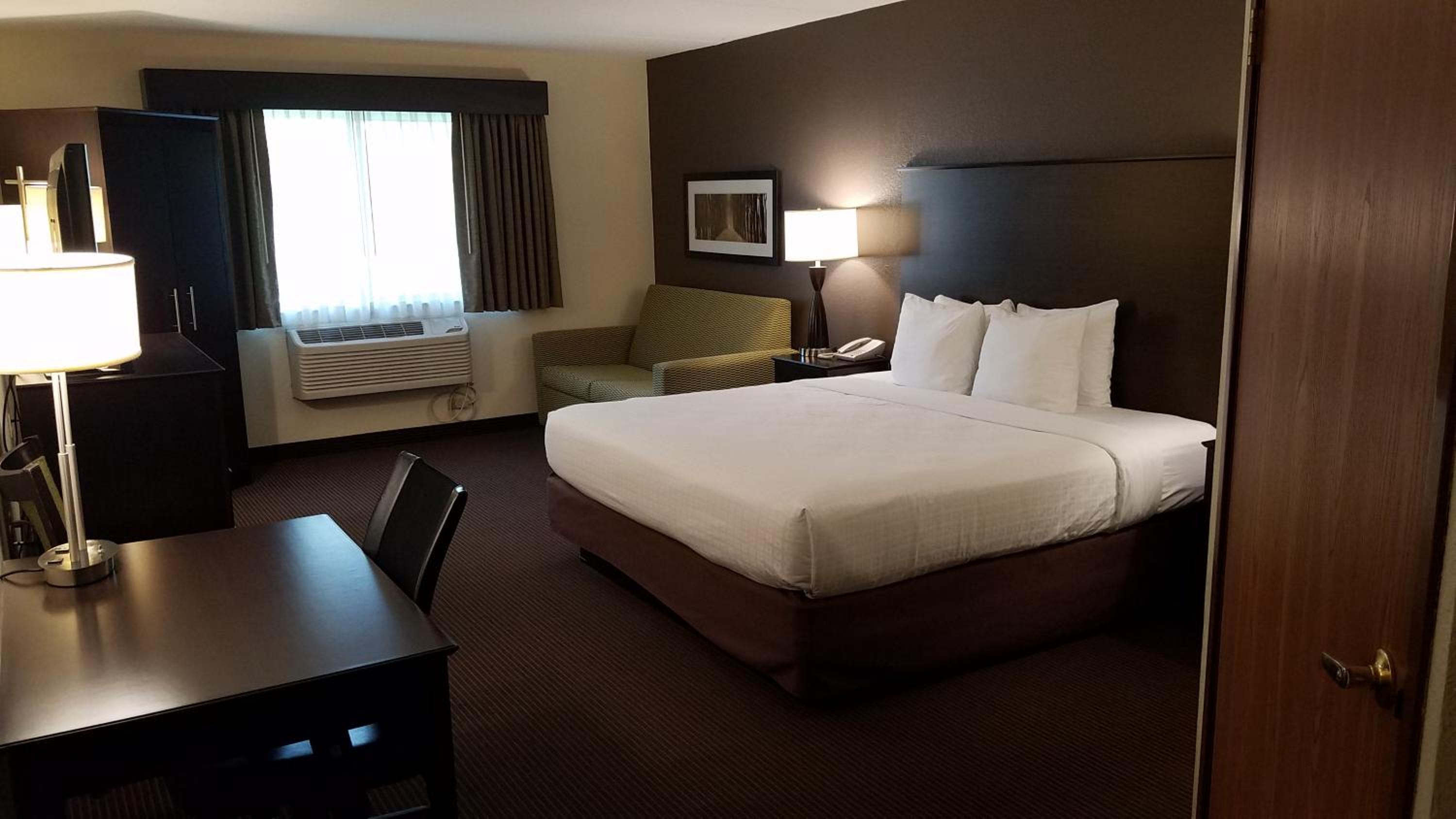 King Room - Mobility Access/Non-Smoking - Photo 1