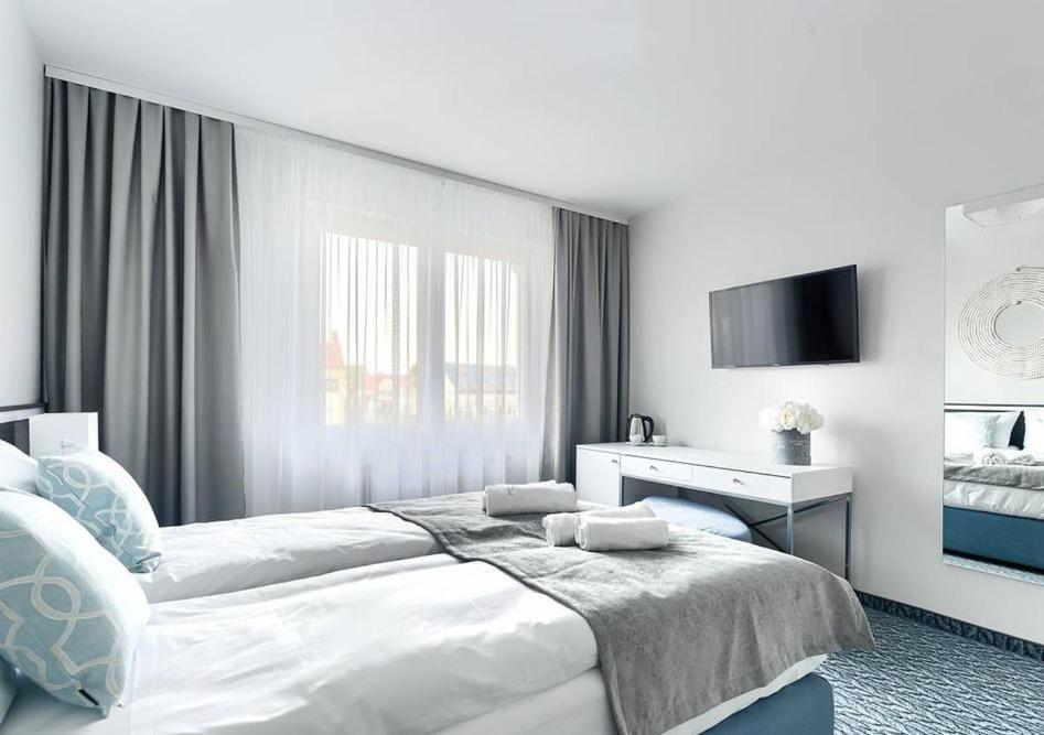 Standard King Room photo 3