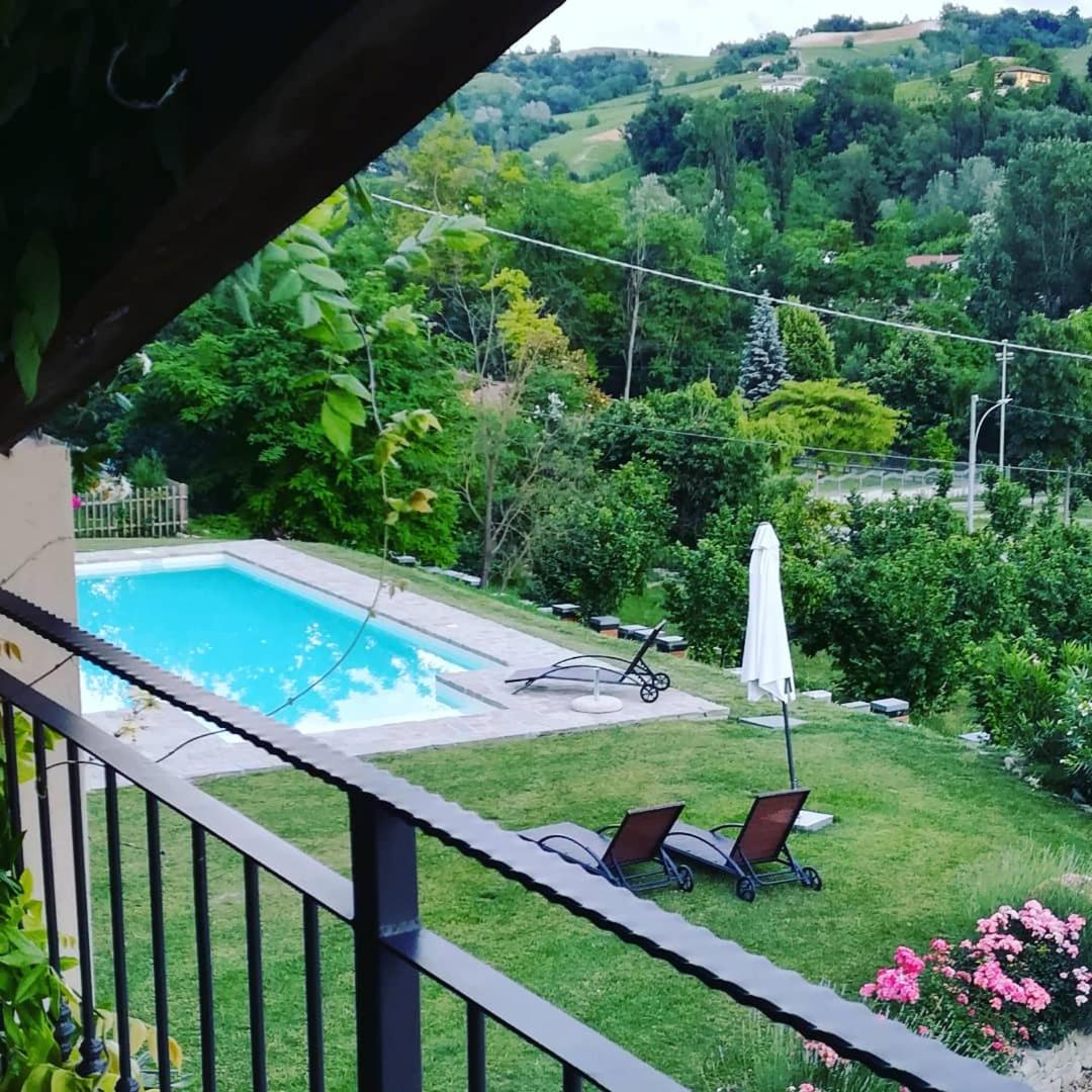 Apartment with Terrace photo 2