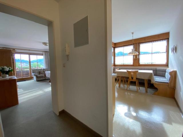 Two-Bedroom Apartment 5 with Balcony  photo 1