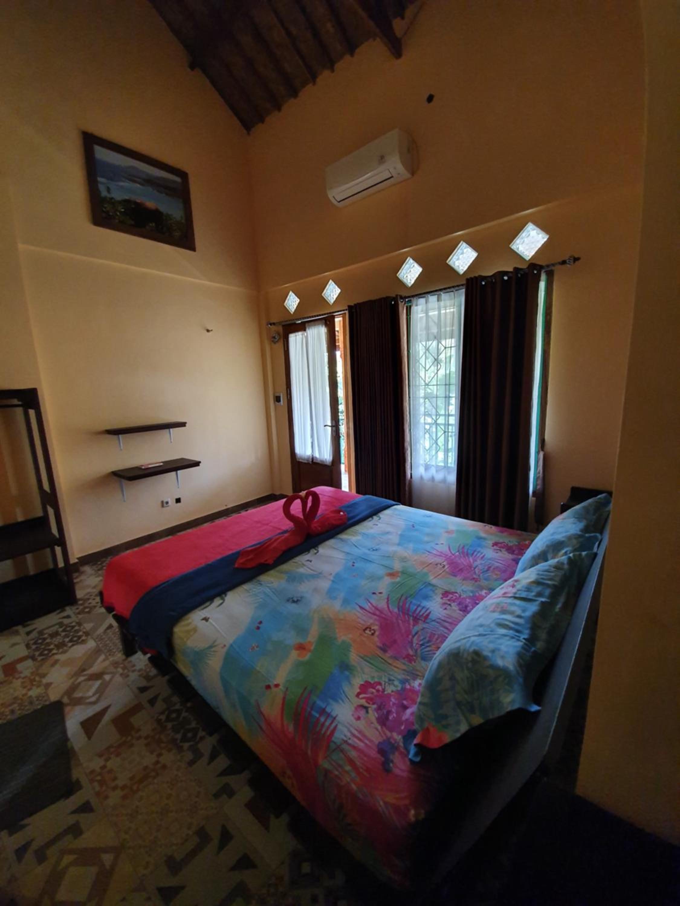 Single Room photo 3