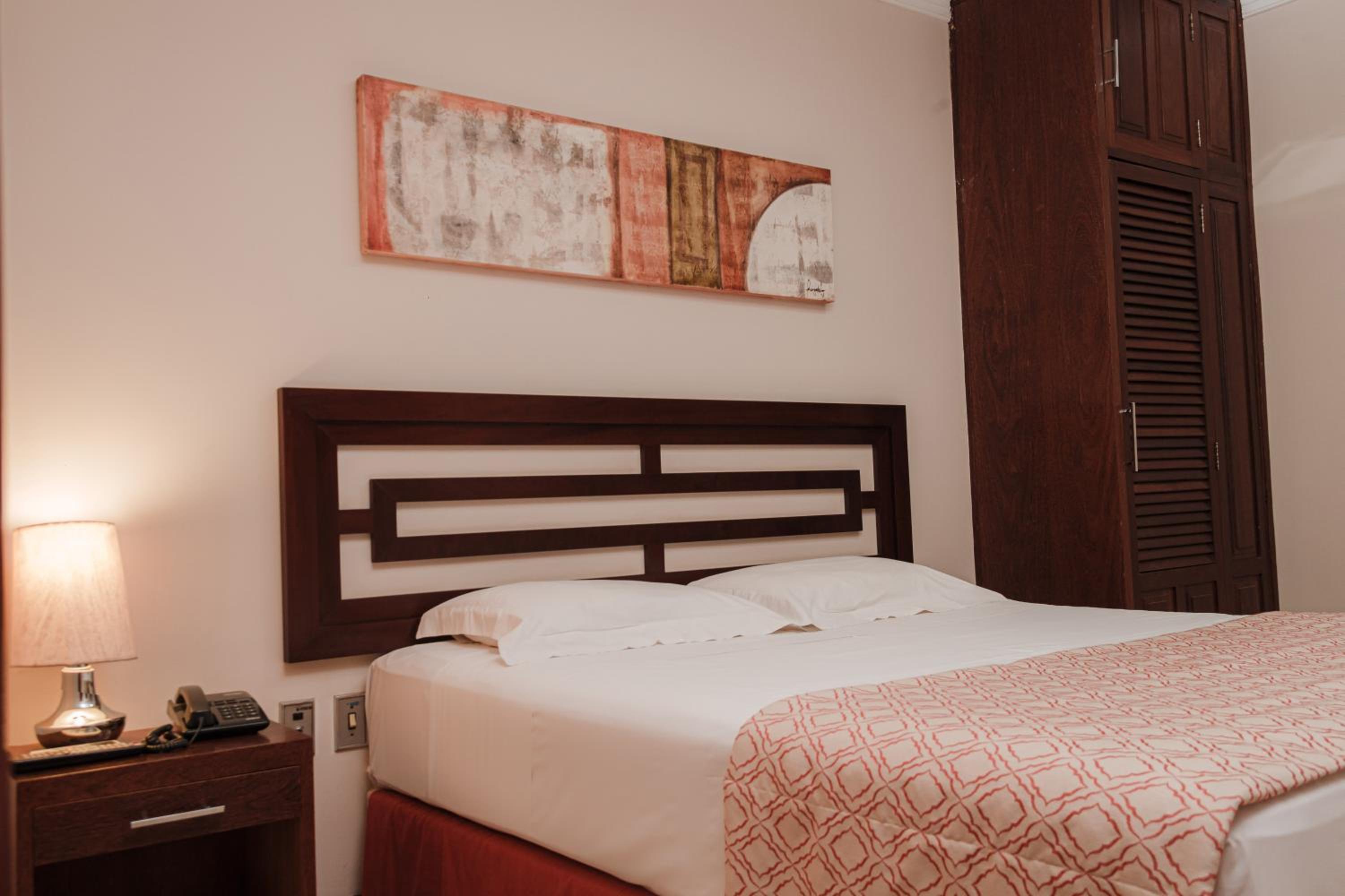 Double or Twin Room - Photo 2