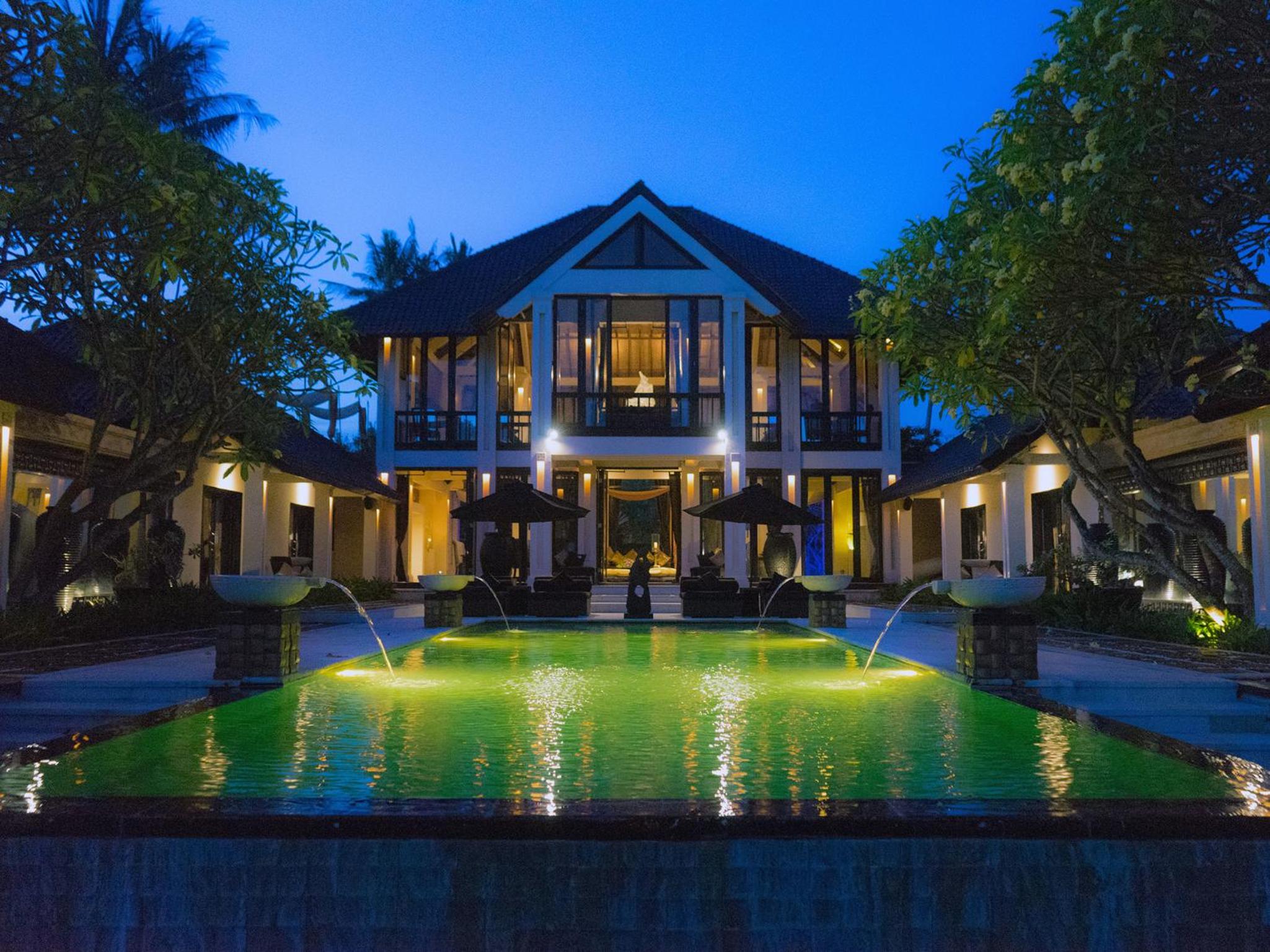 Villa with Private Pool photo 2