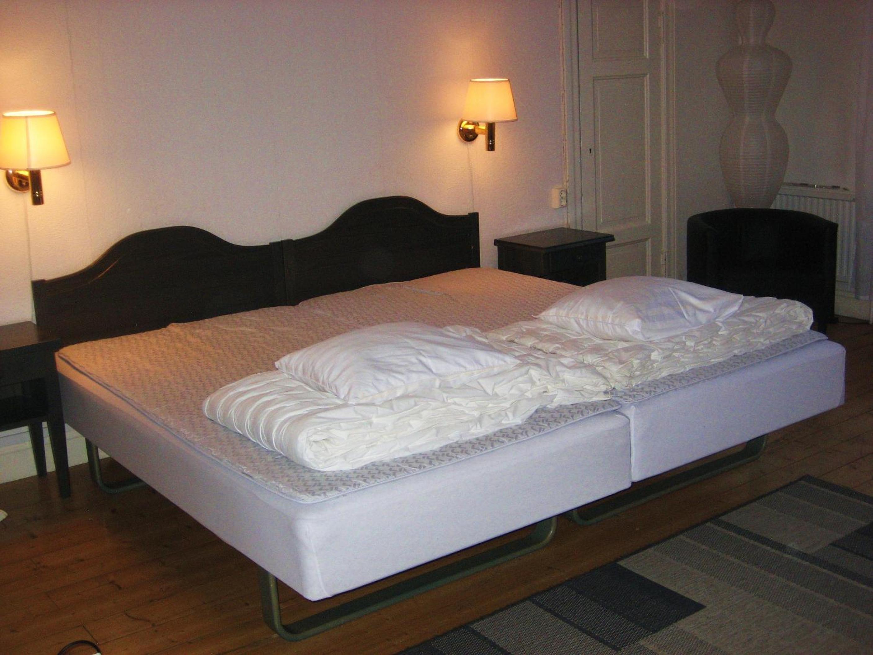 Economy Quadruple Room photo 2
