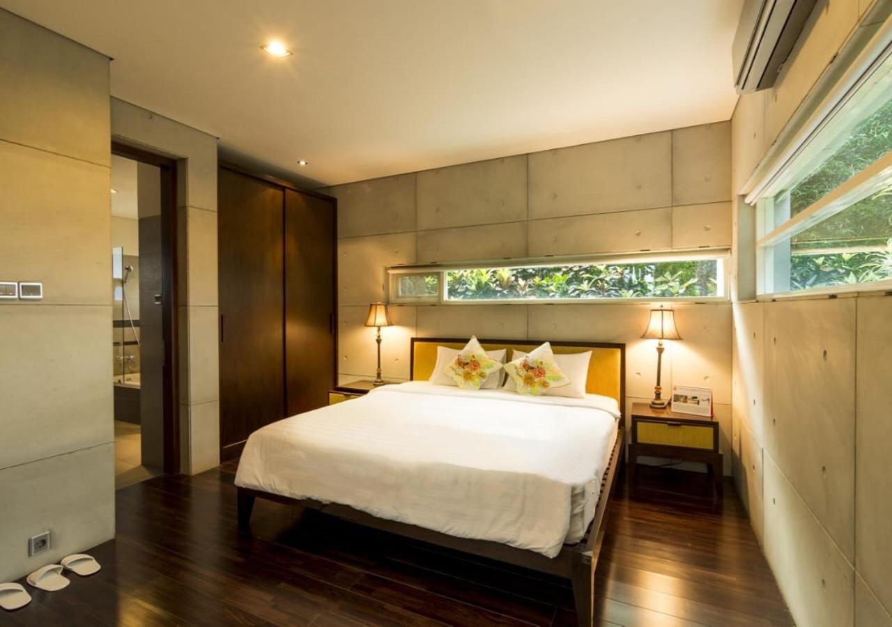 Two-Bedroom Villa - Photo 5