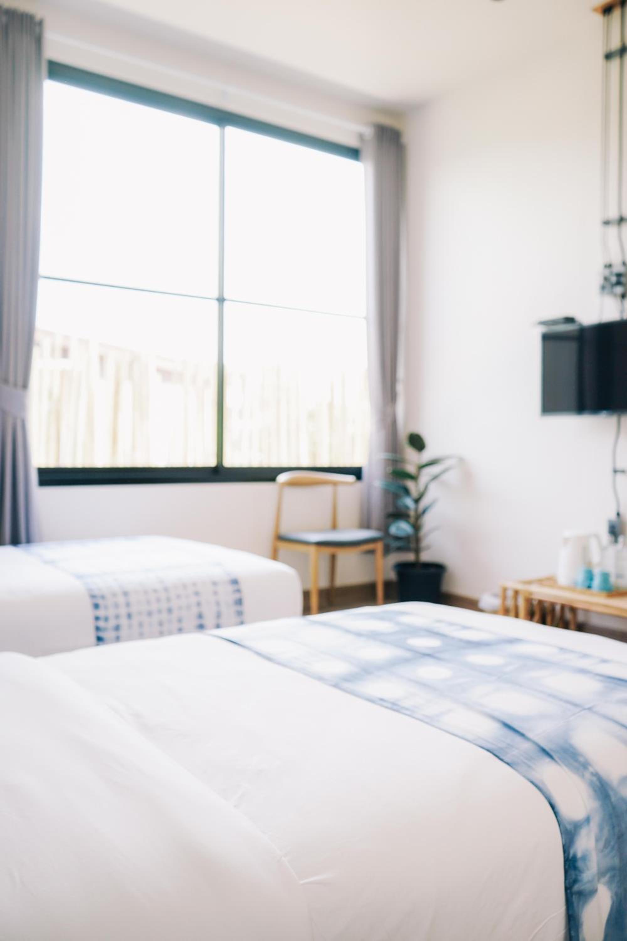 Standard Twin Room - Photo 1