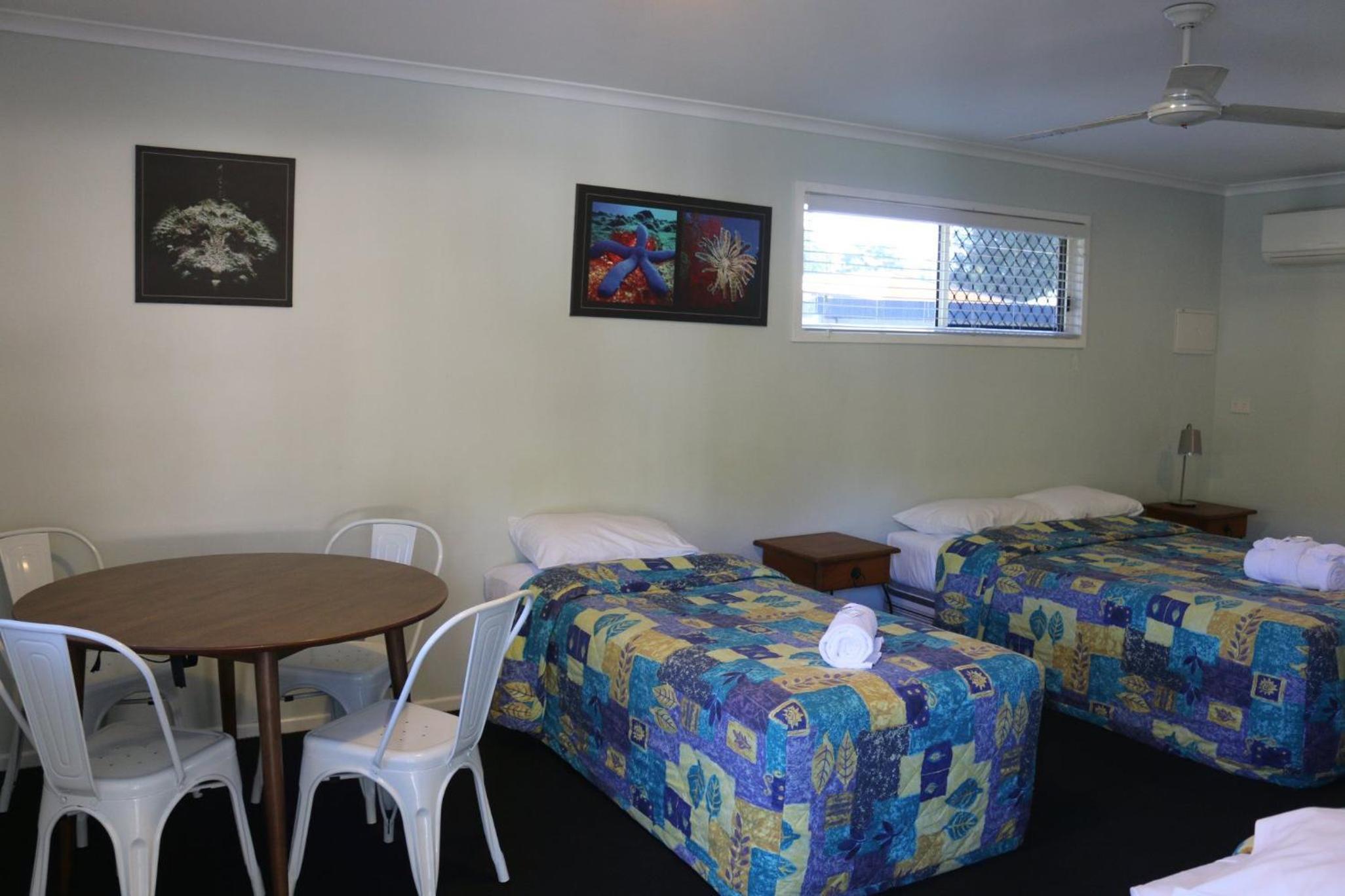 Family Room photo 1
