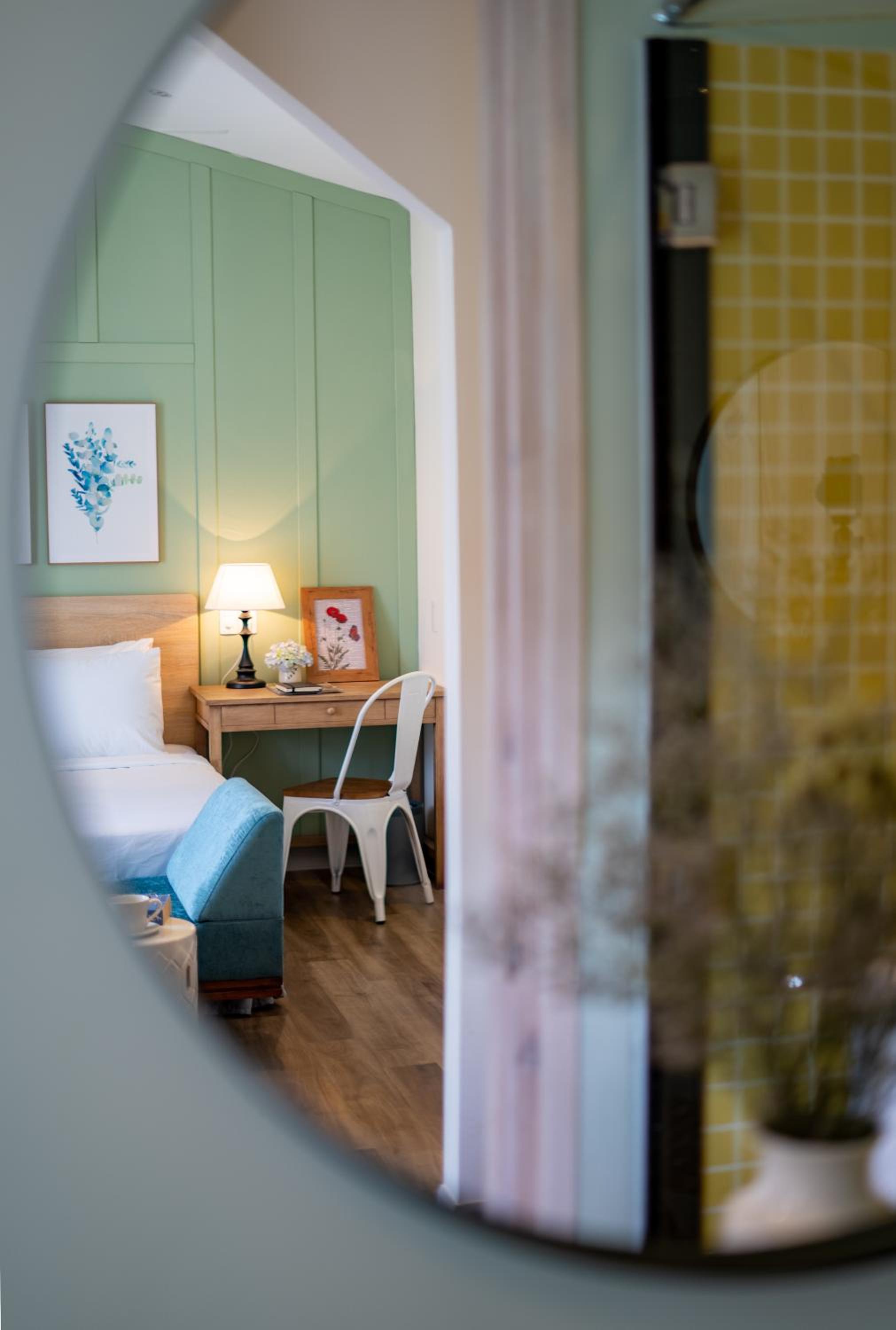 Suite with Garden View - Photo 7
