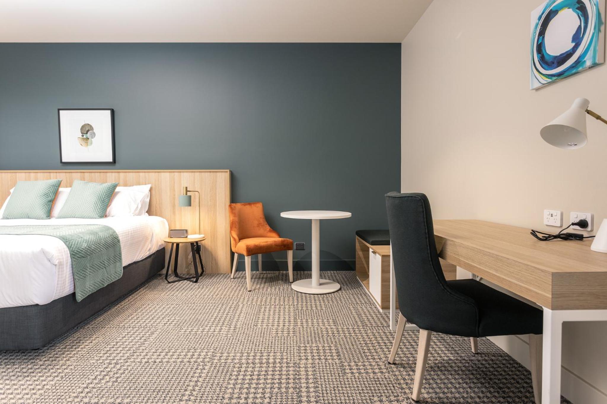 Superior Connecting Room - Photo 2
