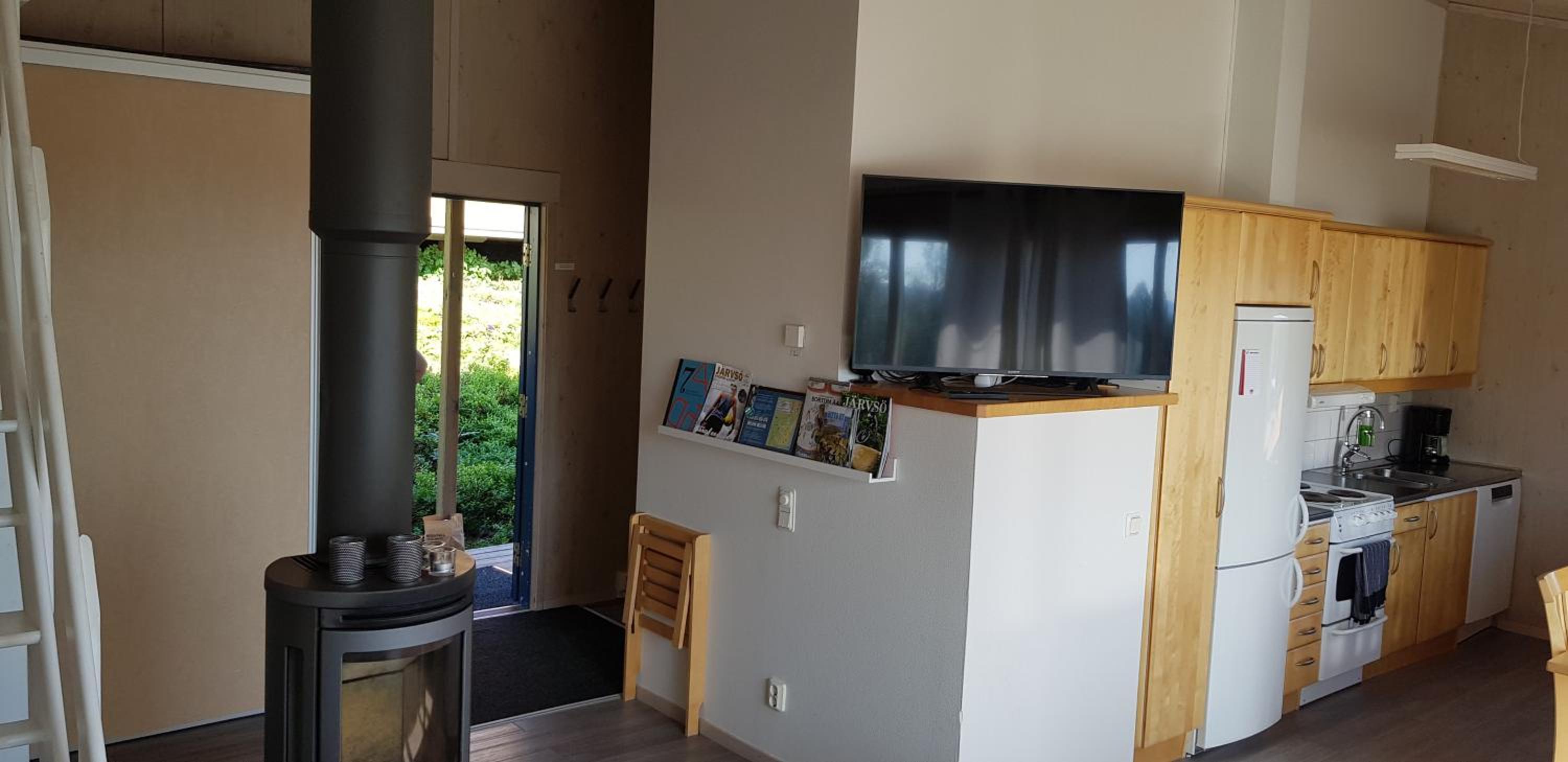 Three-Bedroom House - Photo 1