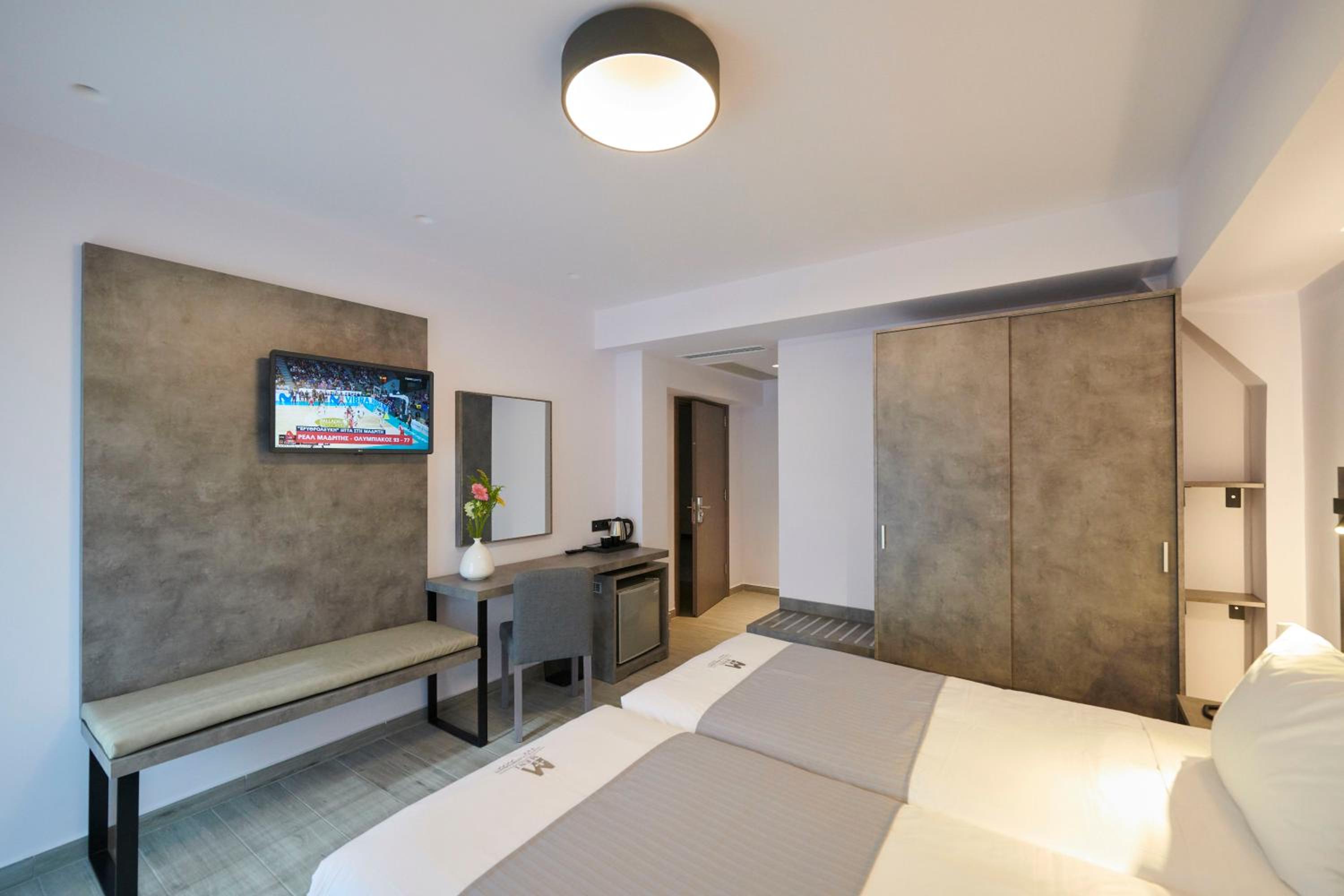 Economy Double or Twin Room photo 2
