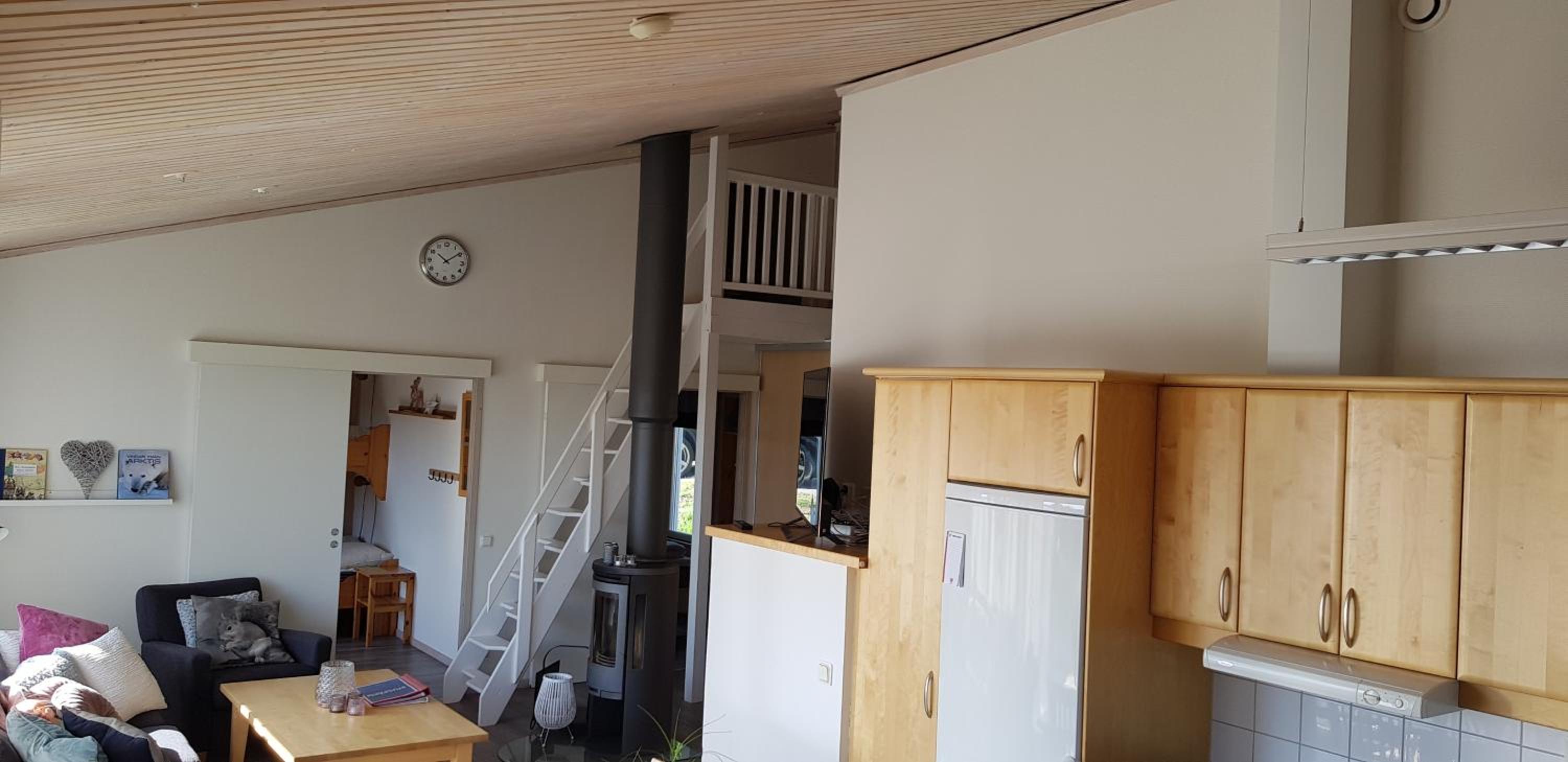 Three-Bedroom House - Photo 15