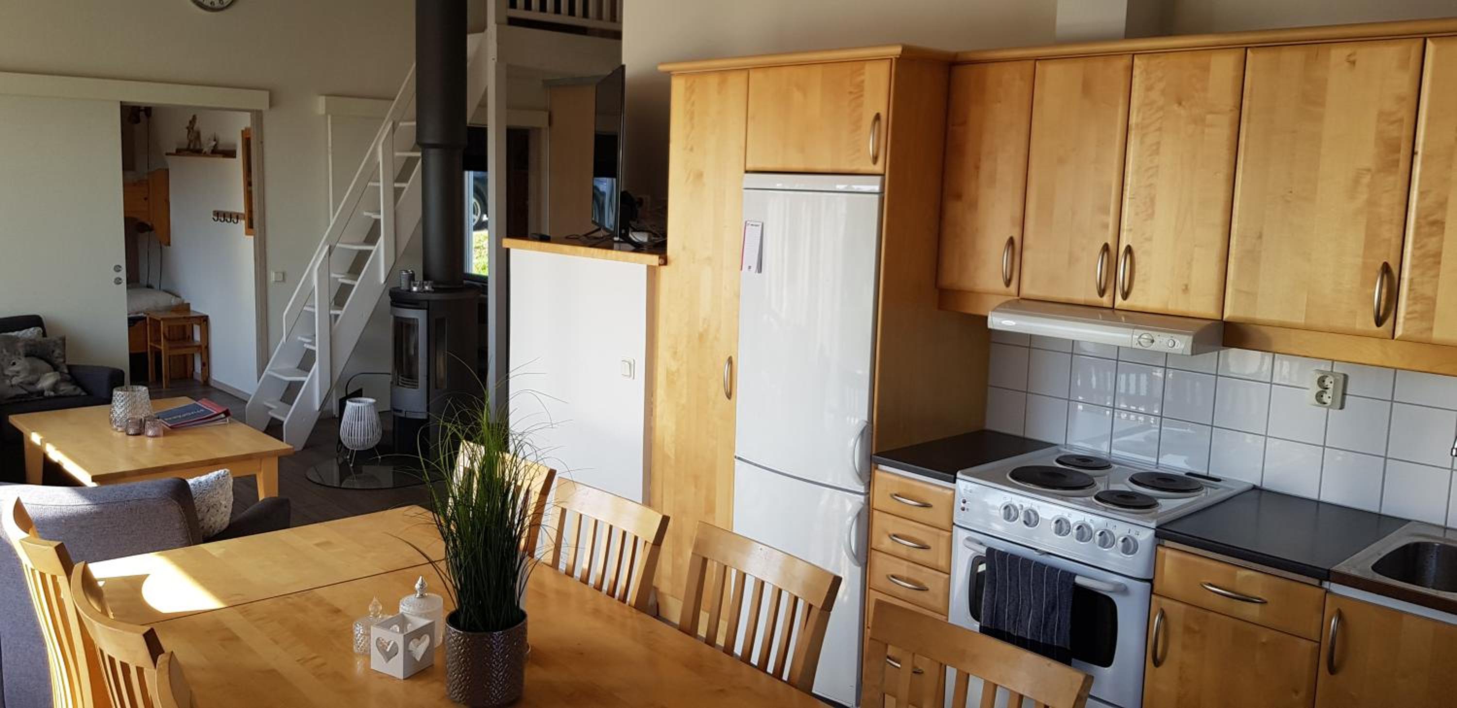Three-Bedroom House - Photo 14