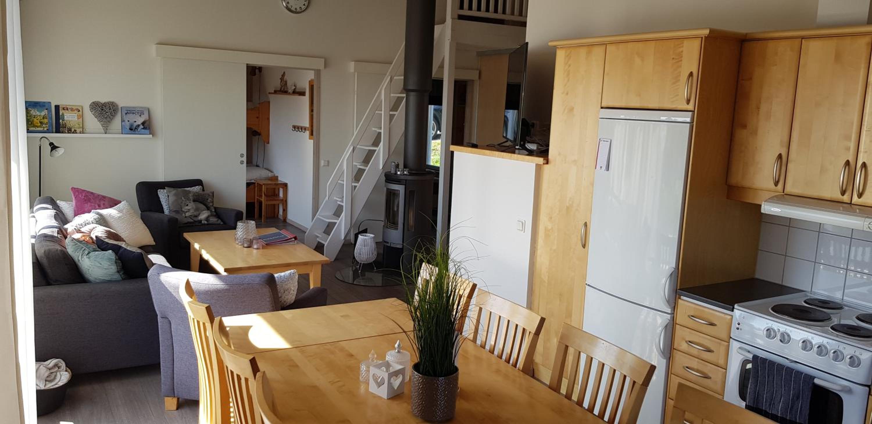 Three-Bedroom House - Photo 21