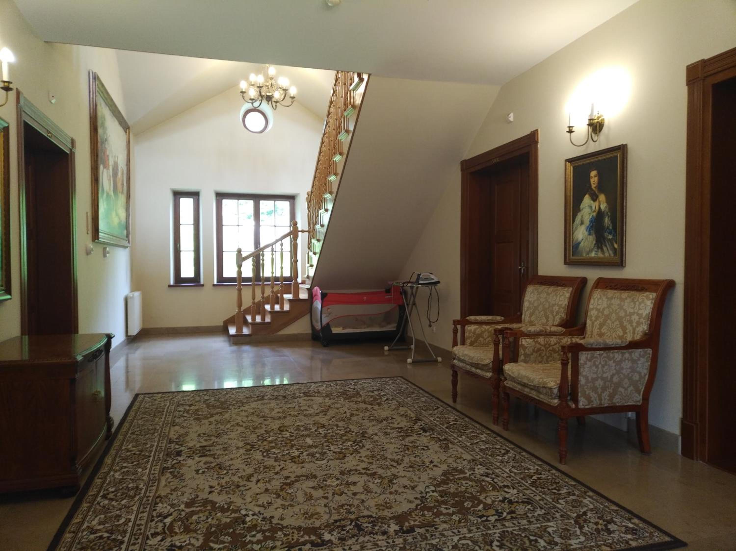 Apartment (4 Adults)