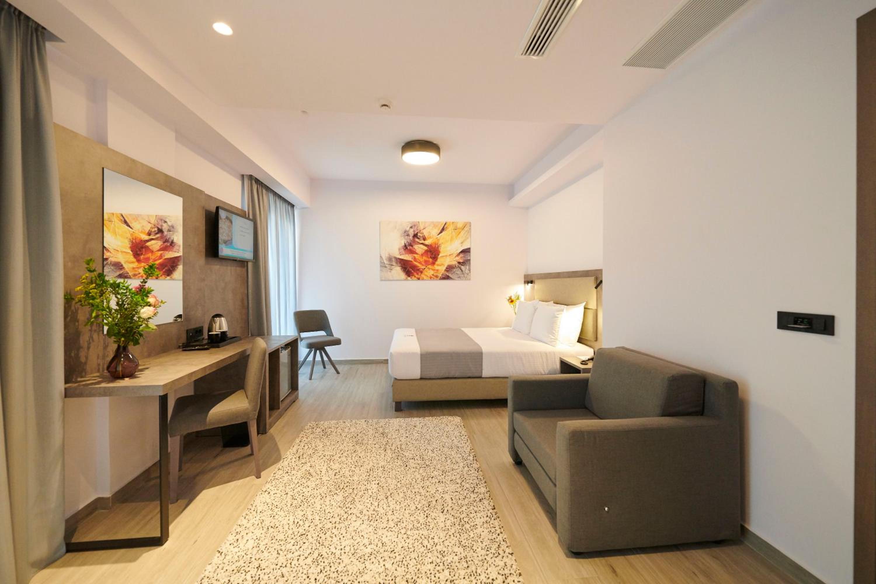 Superior Triple Room photo 1