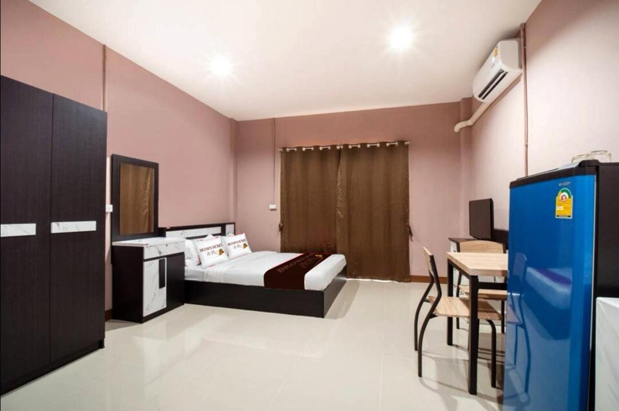 Queen Room with Balcony