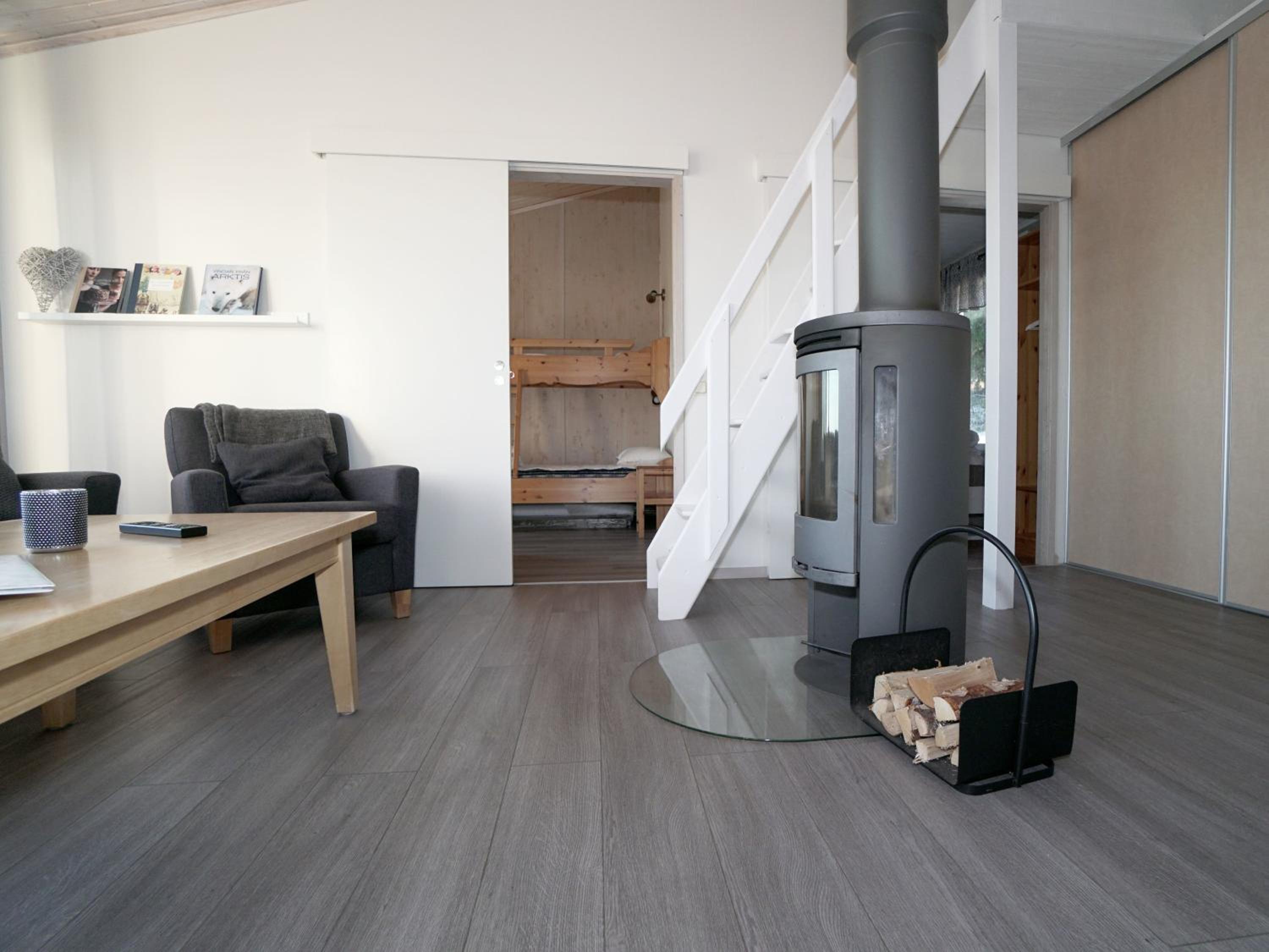 Three-Bedroom House - Photo 22