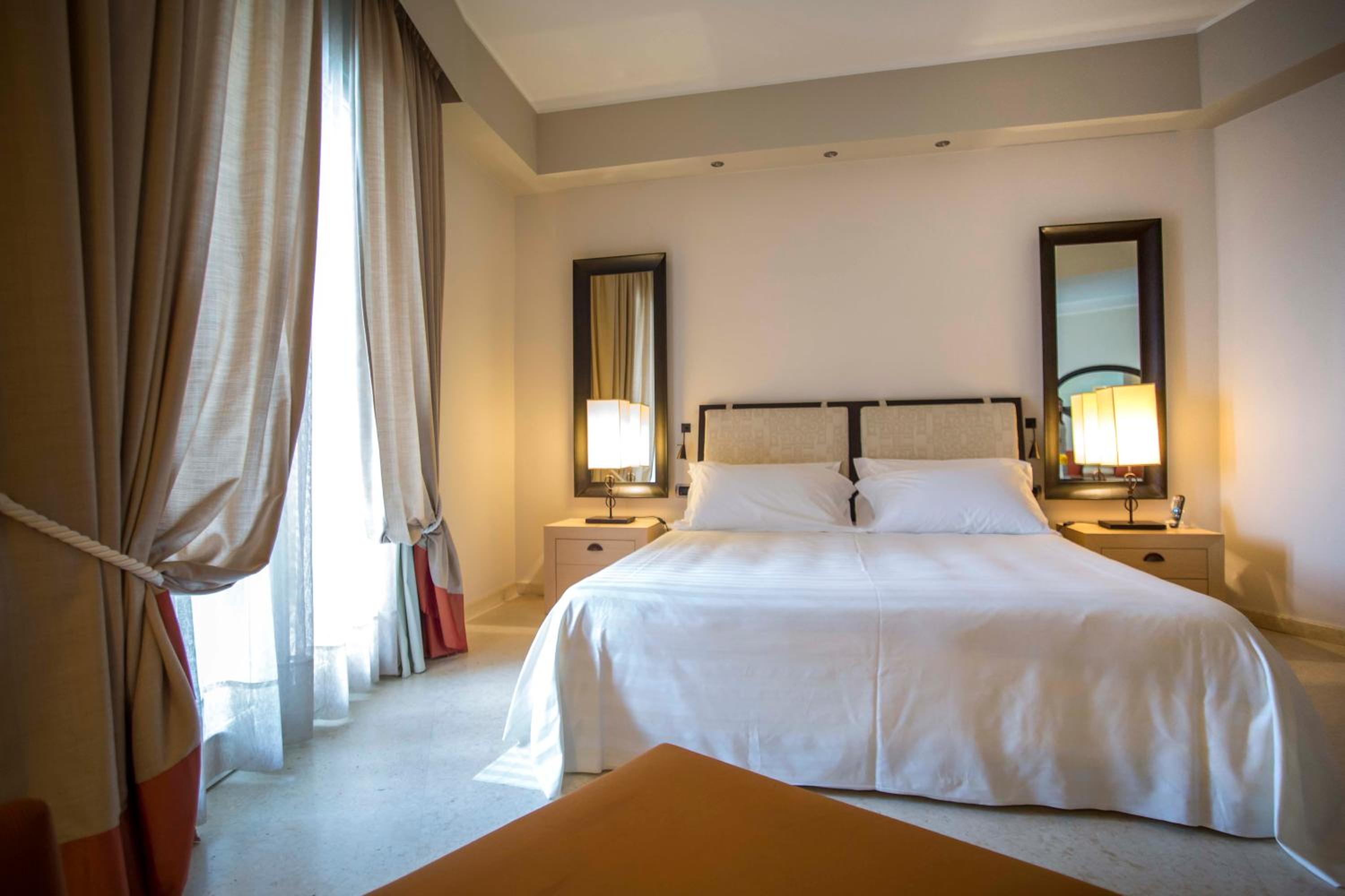 Standard Double Room - Photo 1