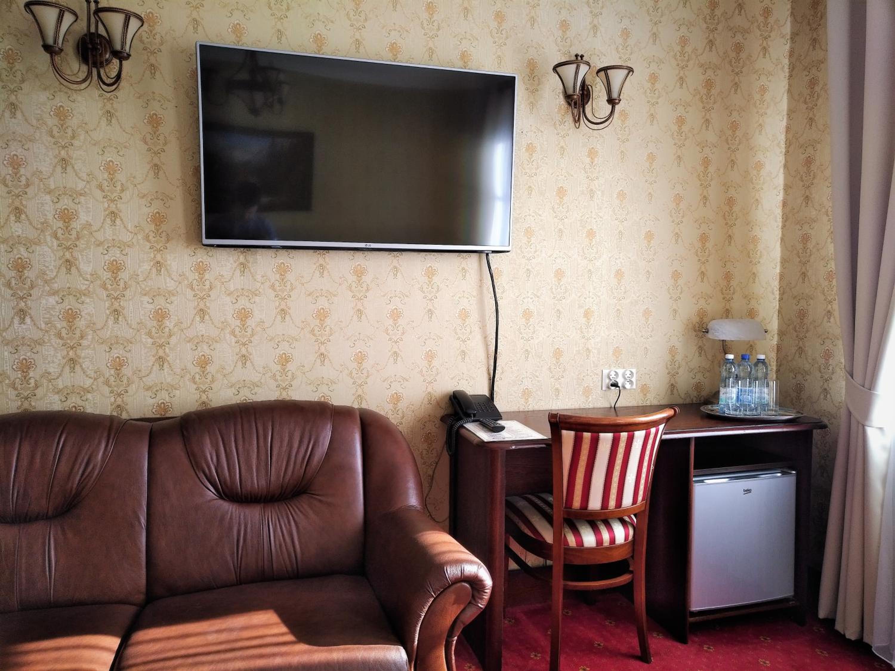 Deluxe Twin Room - Photo 7