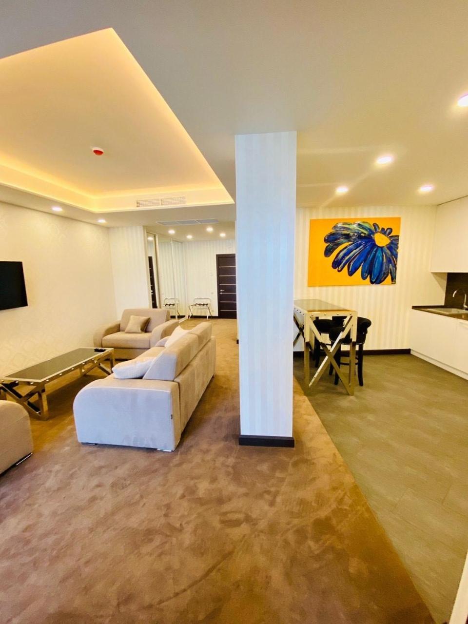 Presidential Suite photo 1