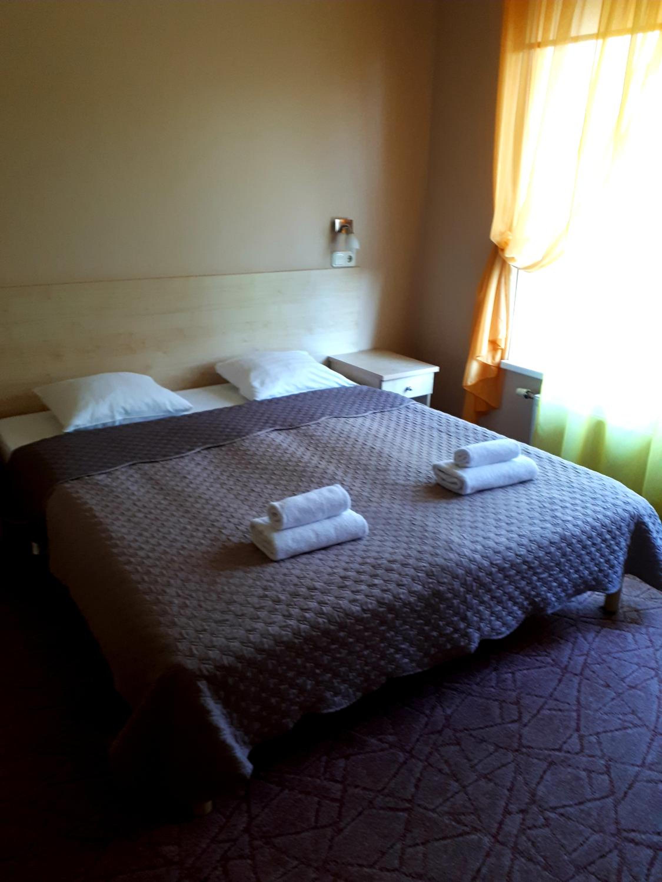 Budget Double or Twin Room - Photo 2