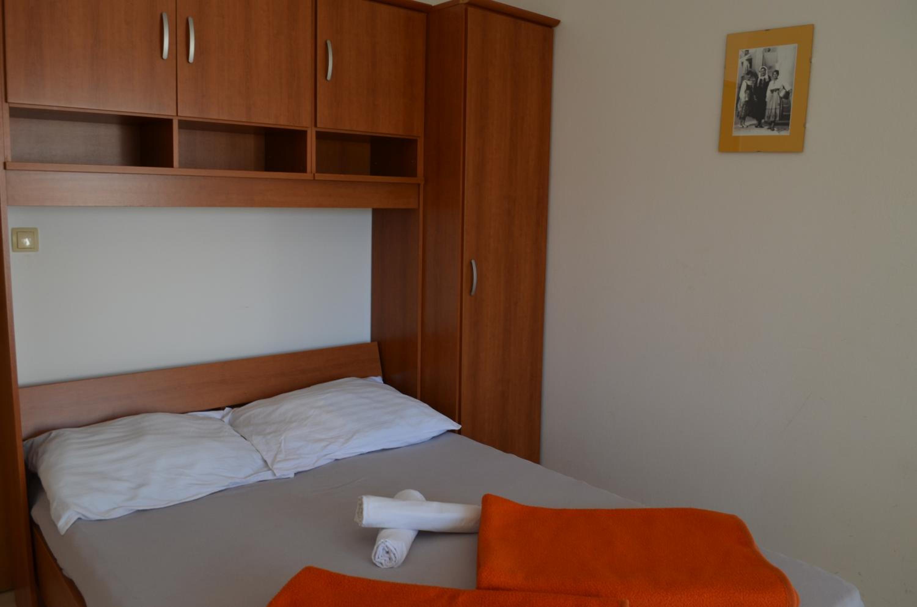 Studio Apartment photo 3
