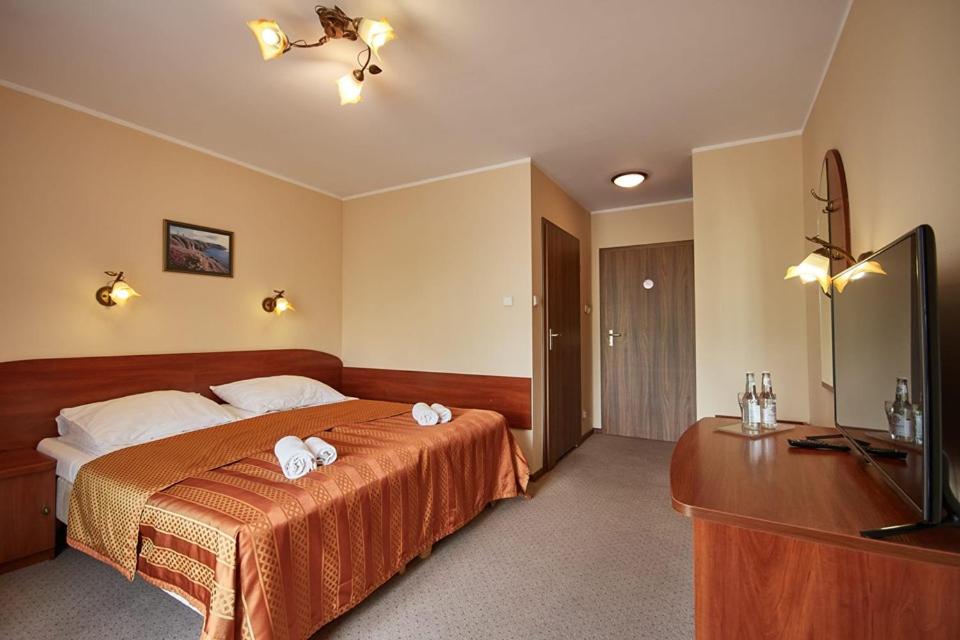 Double Room - Photo 2